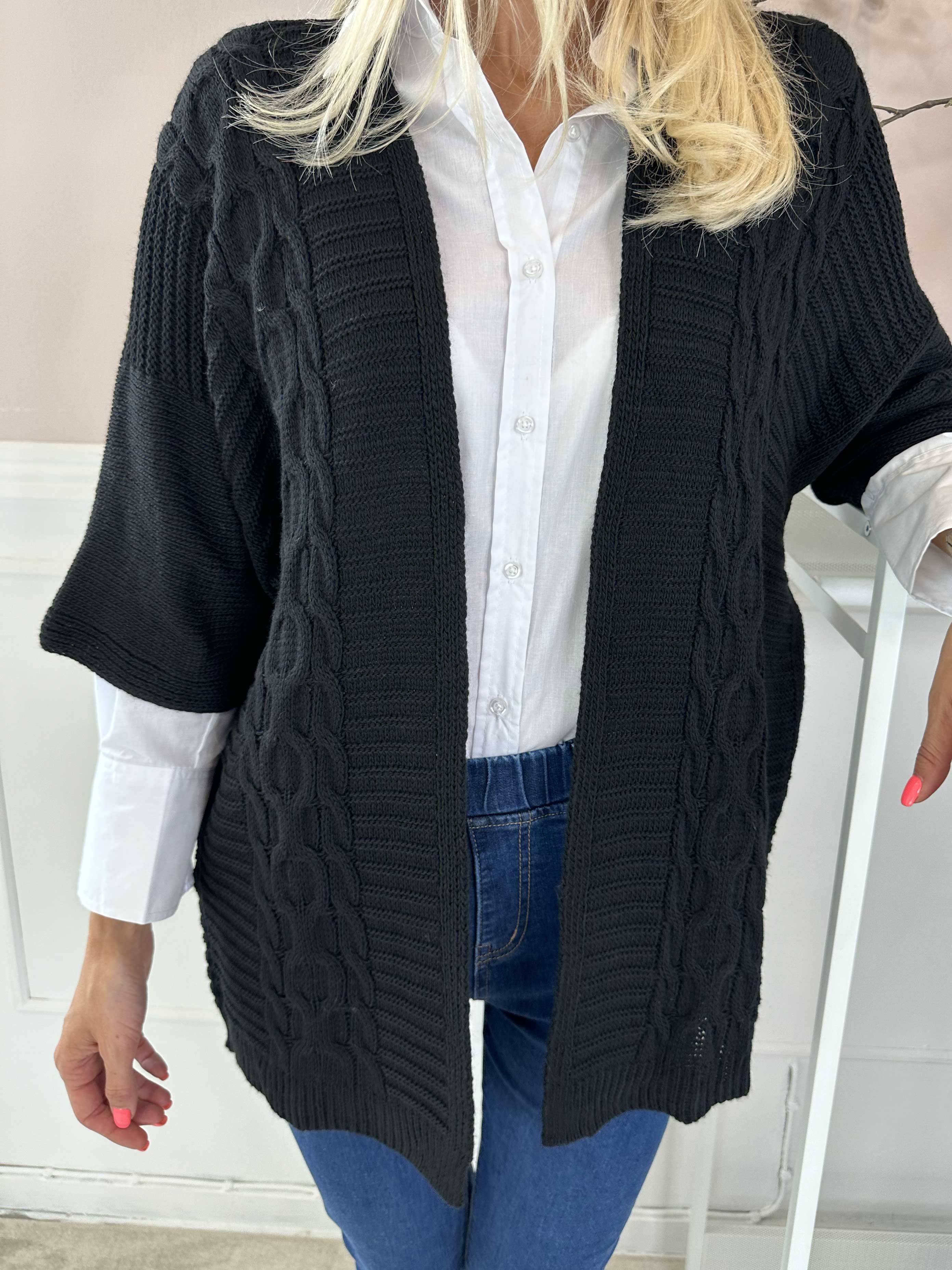 Avalon - Strikcardigan med korte ærmer