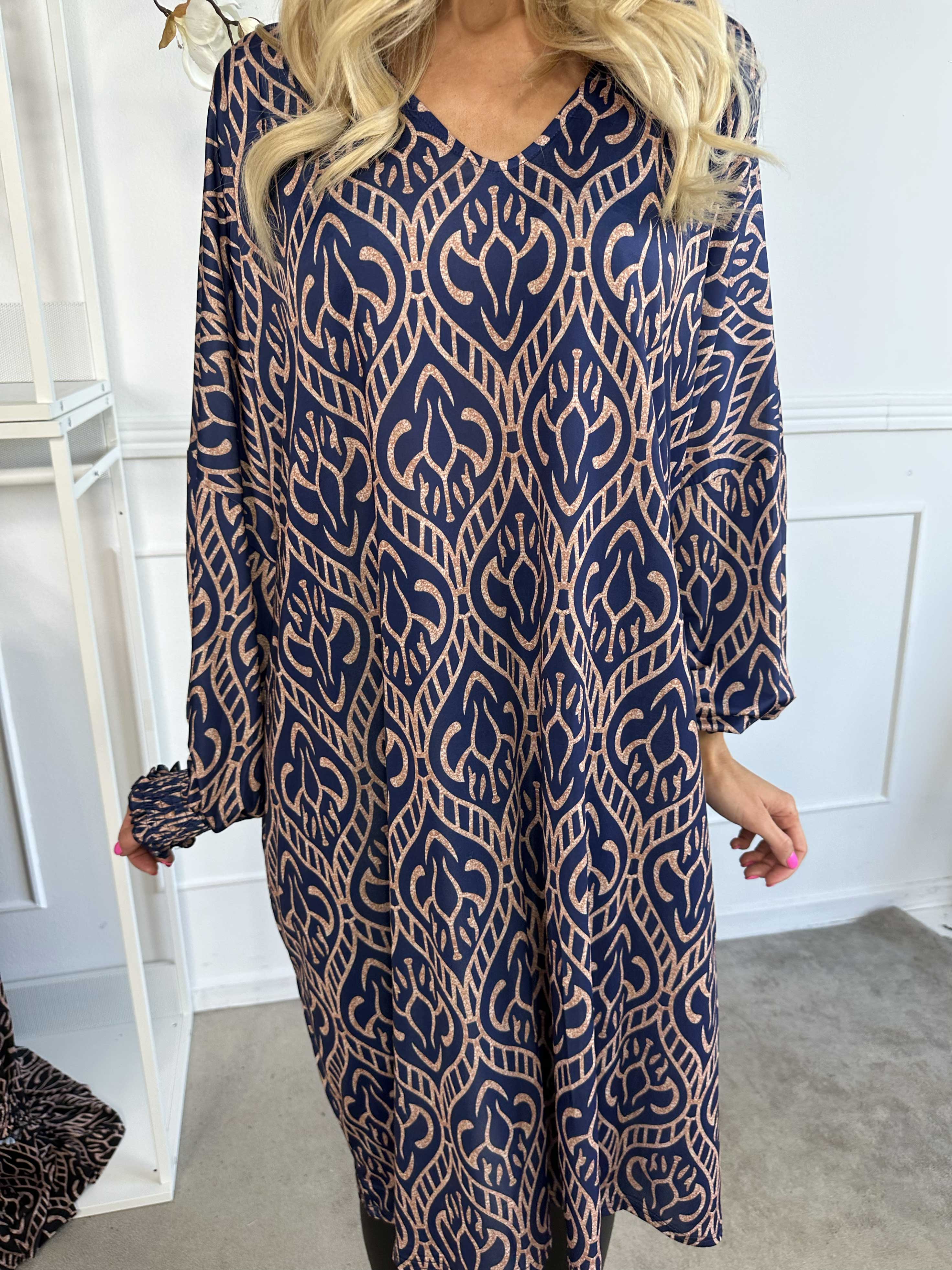 Azmina Boho L/S - Elastisk tunikakjole i loose fit