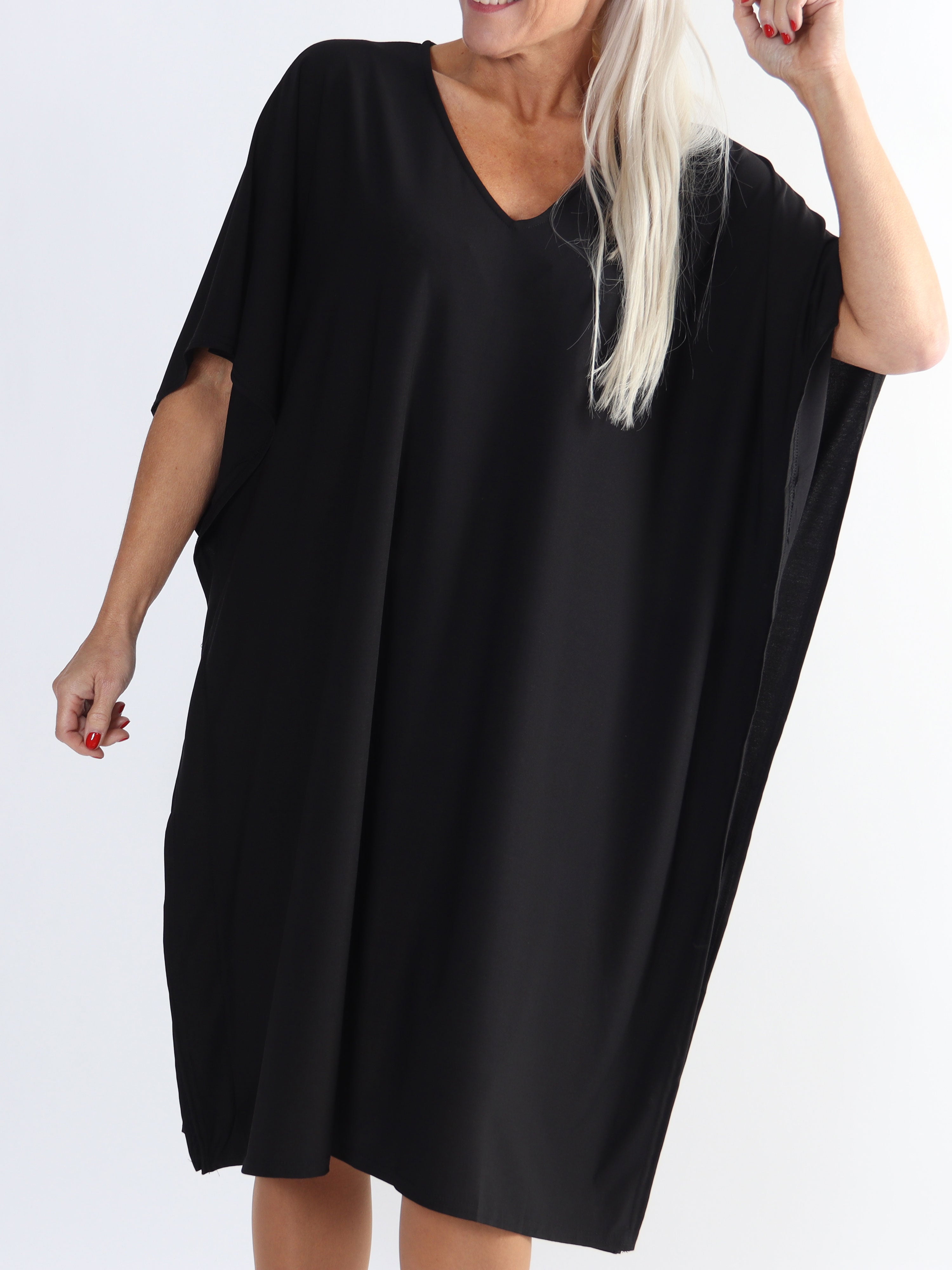 Azmina Plain - Ensfarvet elastisk plus size tunikakjole i løs pasform