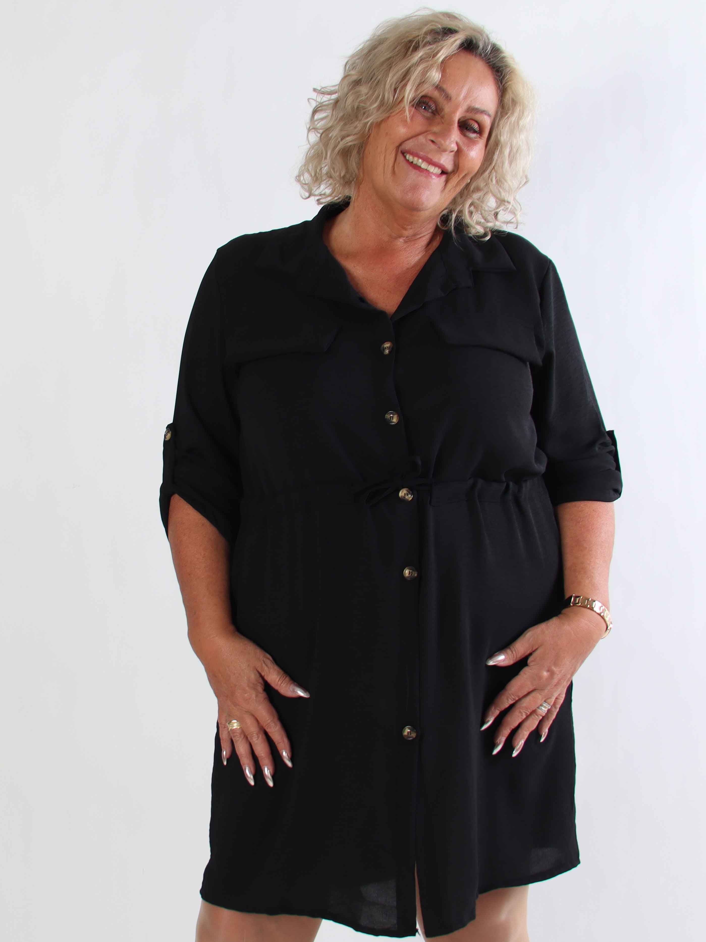 Baretta - Sød plus size skjortekjole med bindebånd i taljen