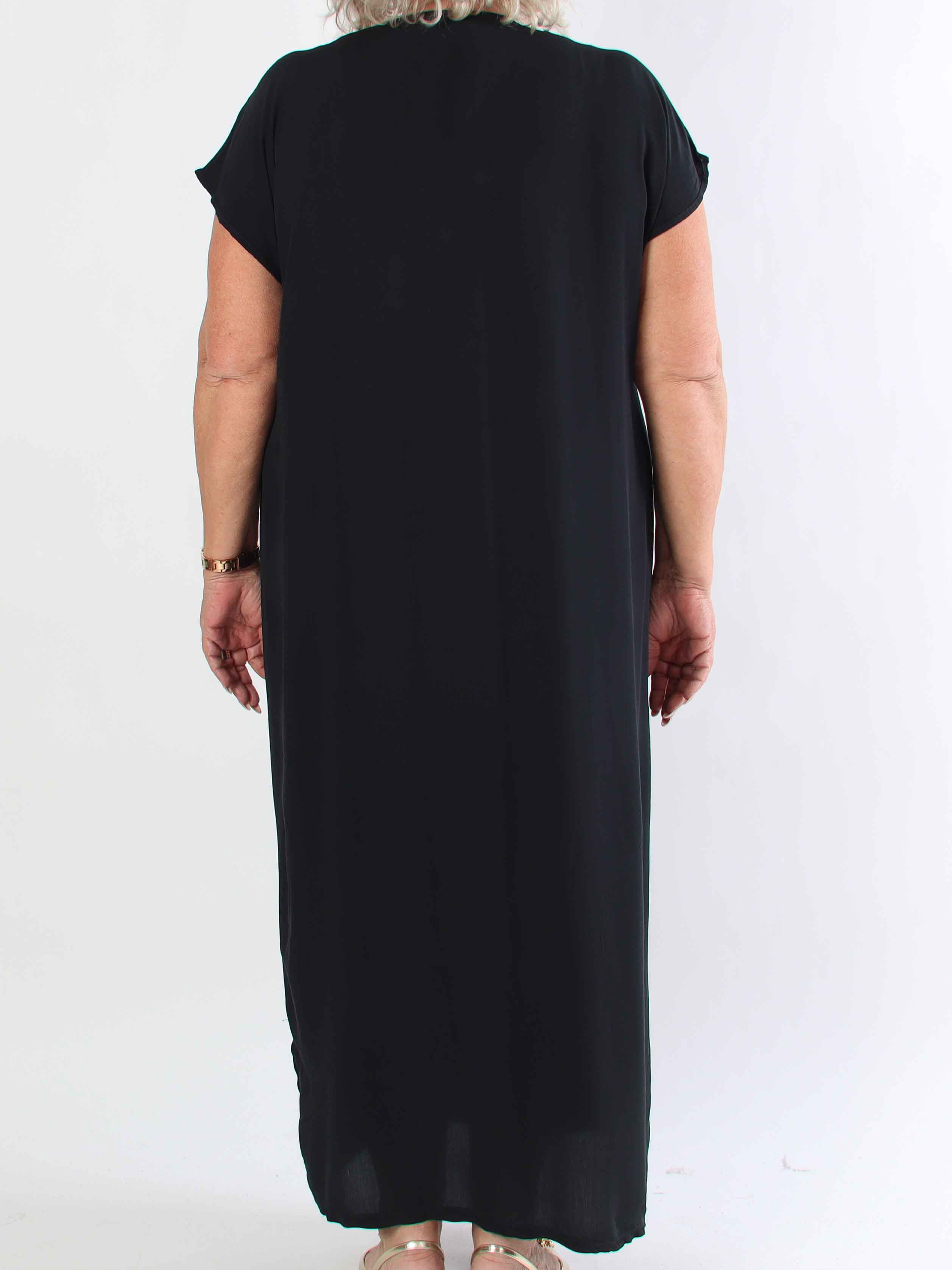 Briseis - Lang luftig plus size kjole i viskose med v-udskæring