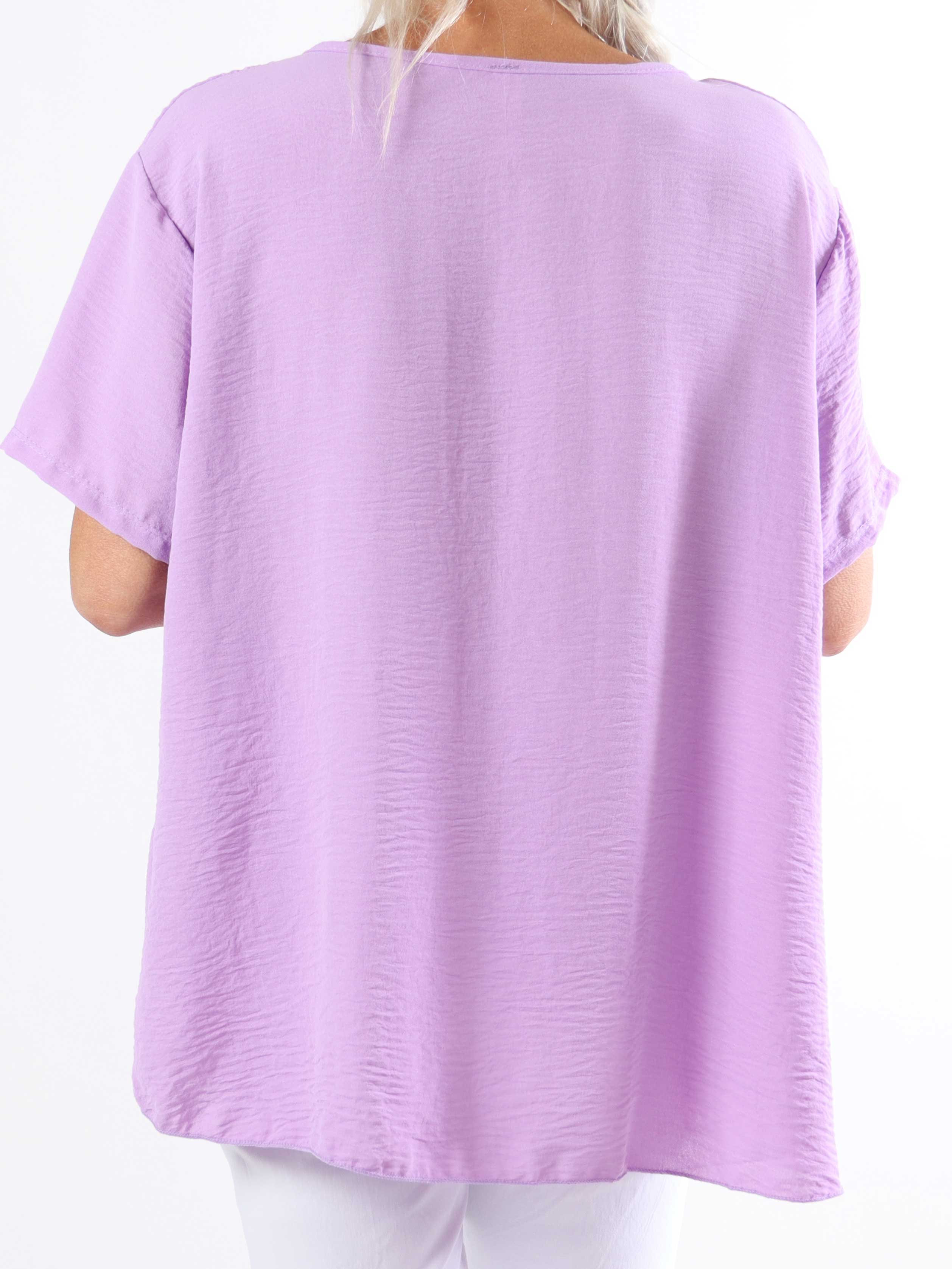 Camilia - Sød plisseret plus size bluse med lille ærme