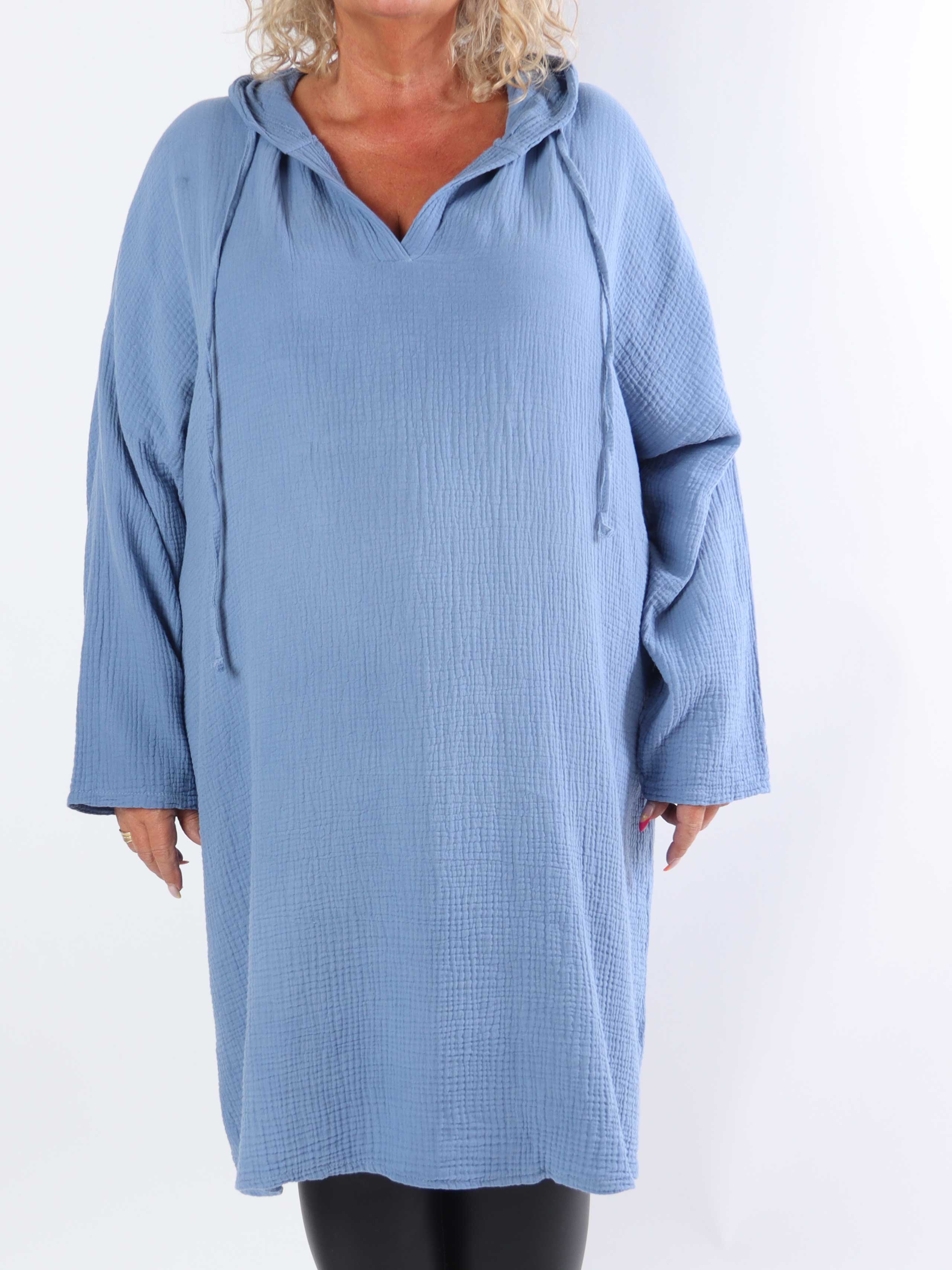 Caro - Blød plus size kjole i bomuld med hætte