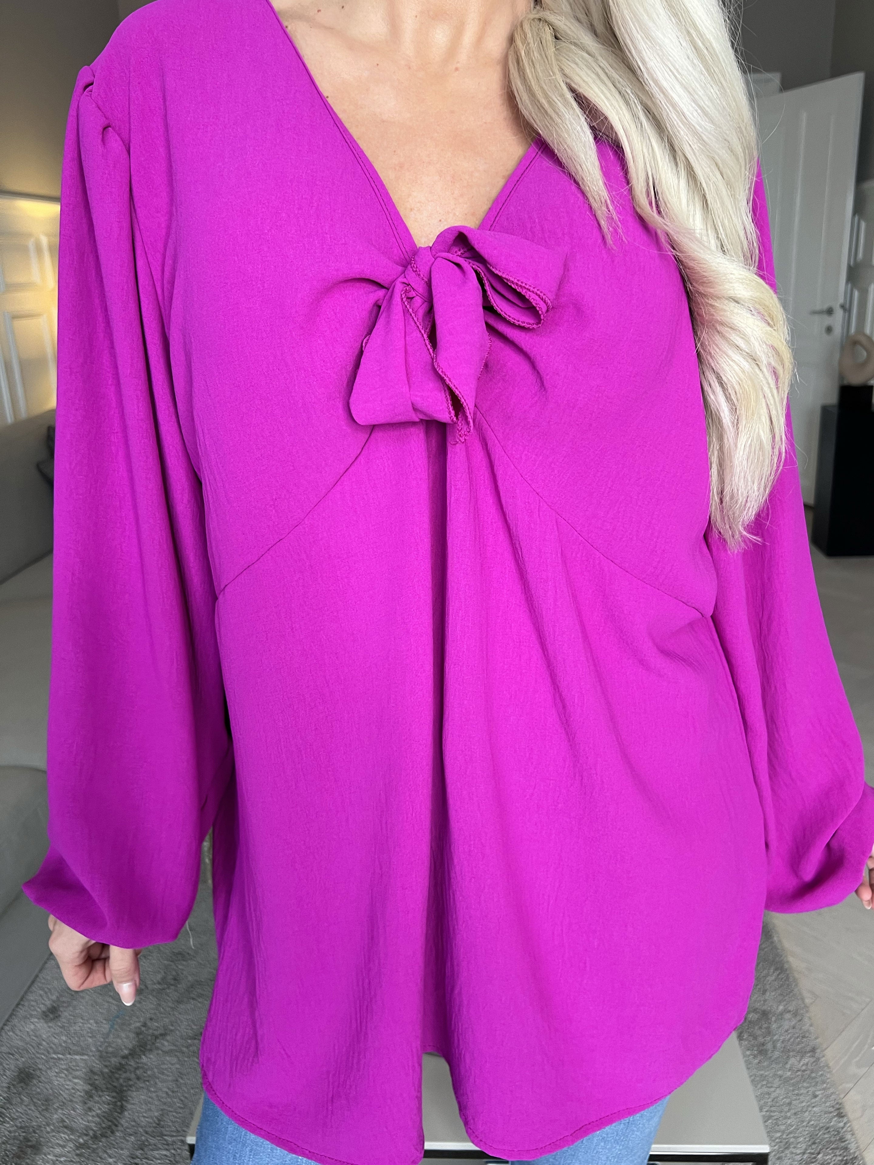 Cassandra - Sød tunika med sløjfe ved brystet