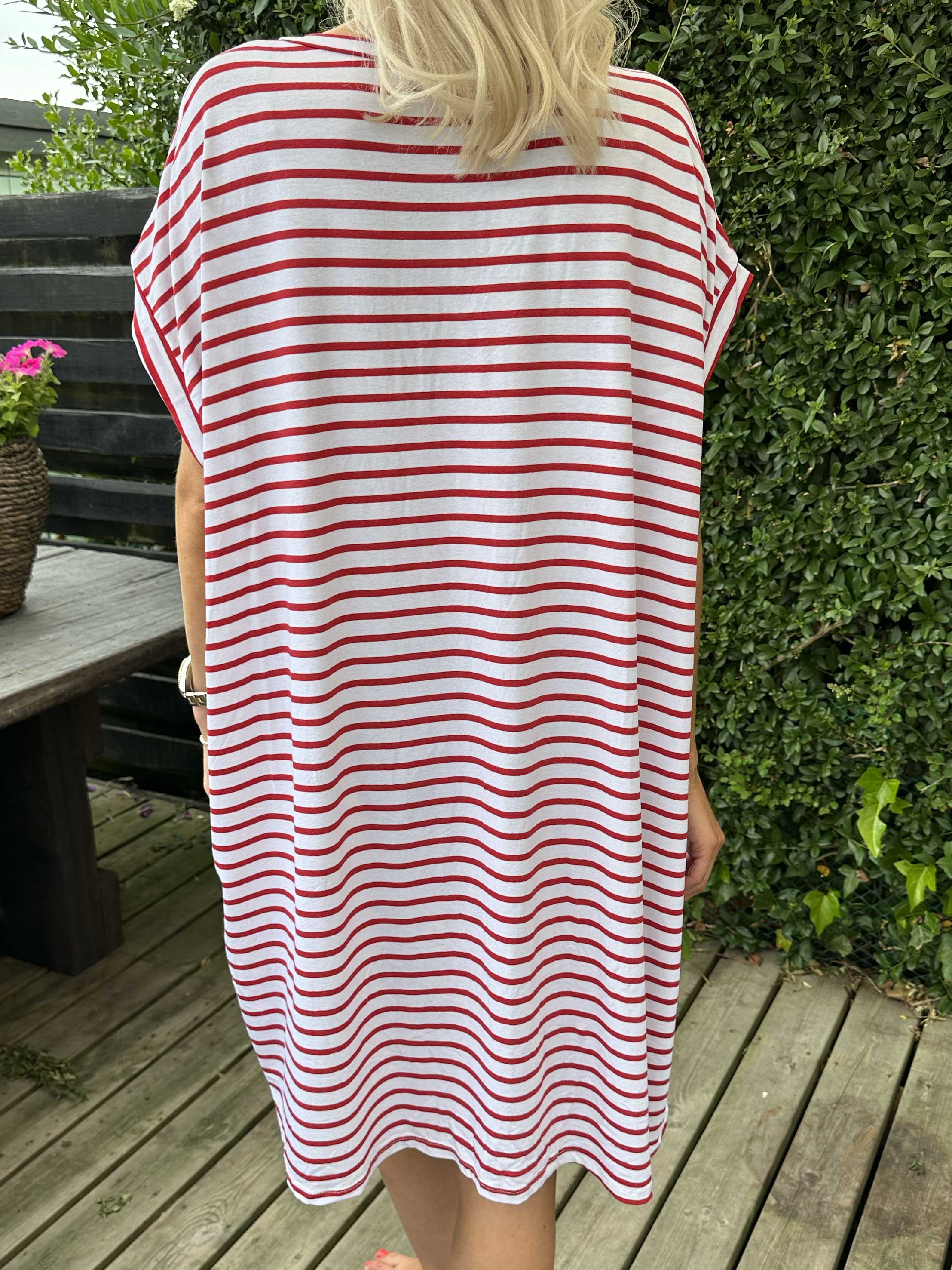 Cath - Sød t-shirt kjole i viskose med sølv stjerne