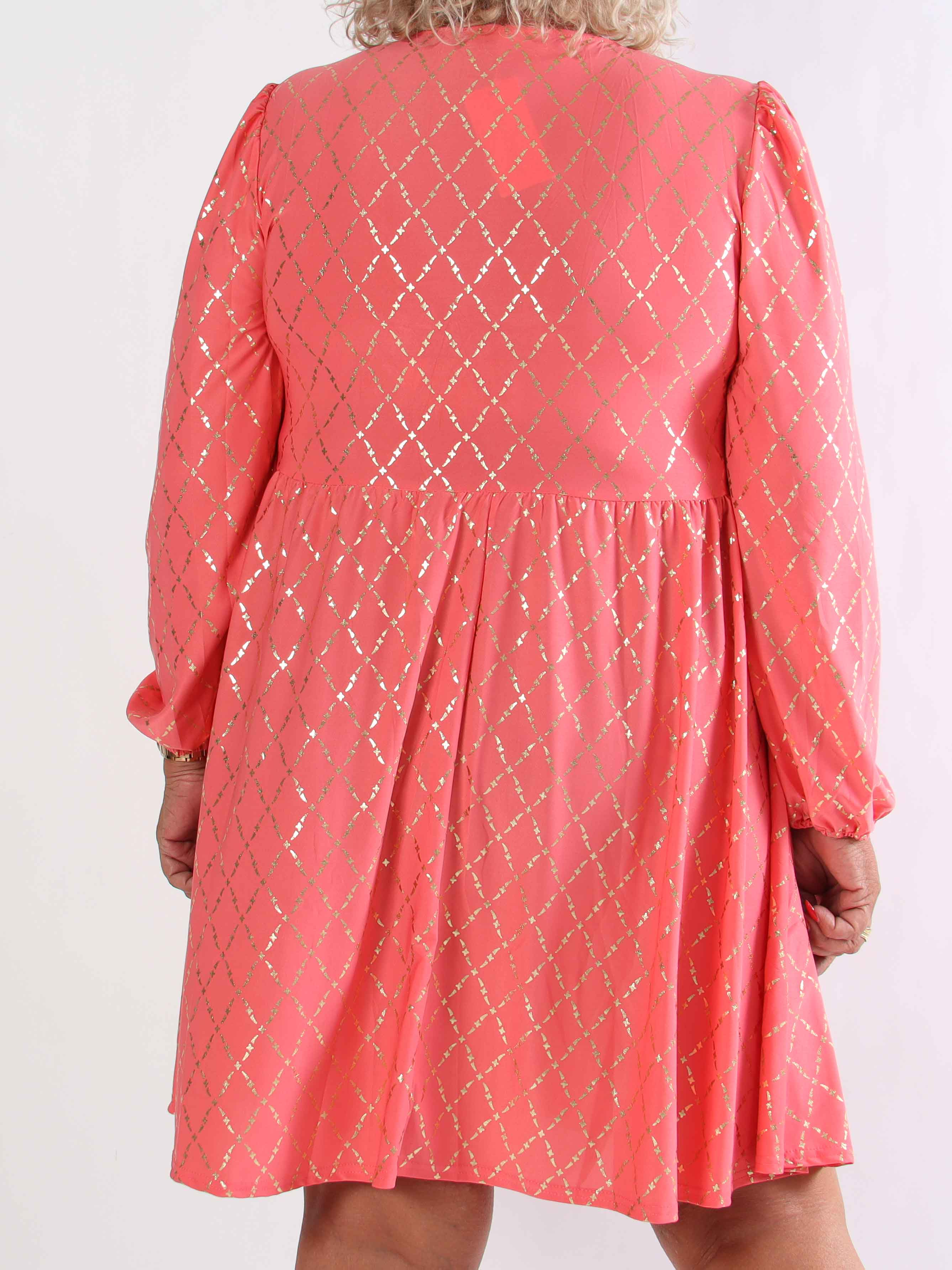 Cersei Gold Check - Plus size babydoll kjole med guldprint og sløjfer