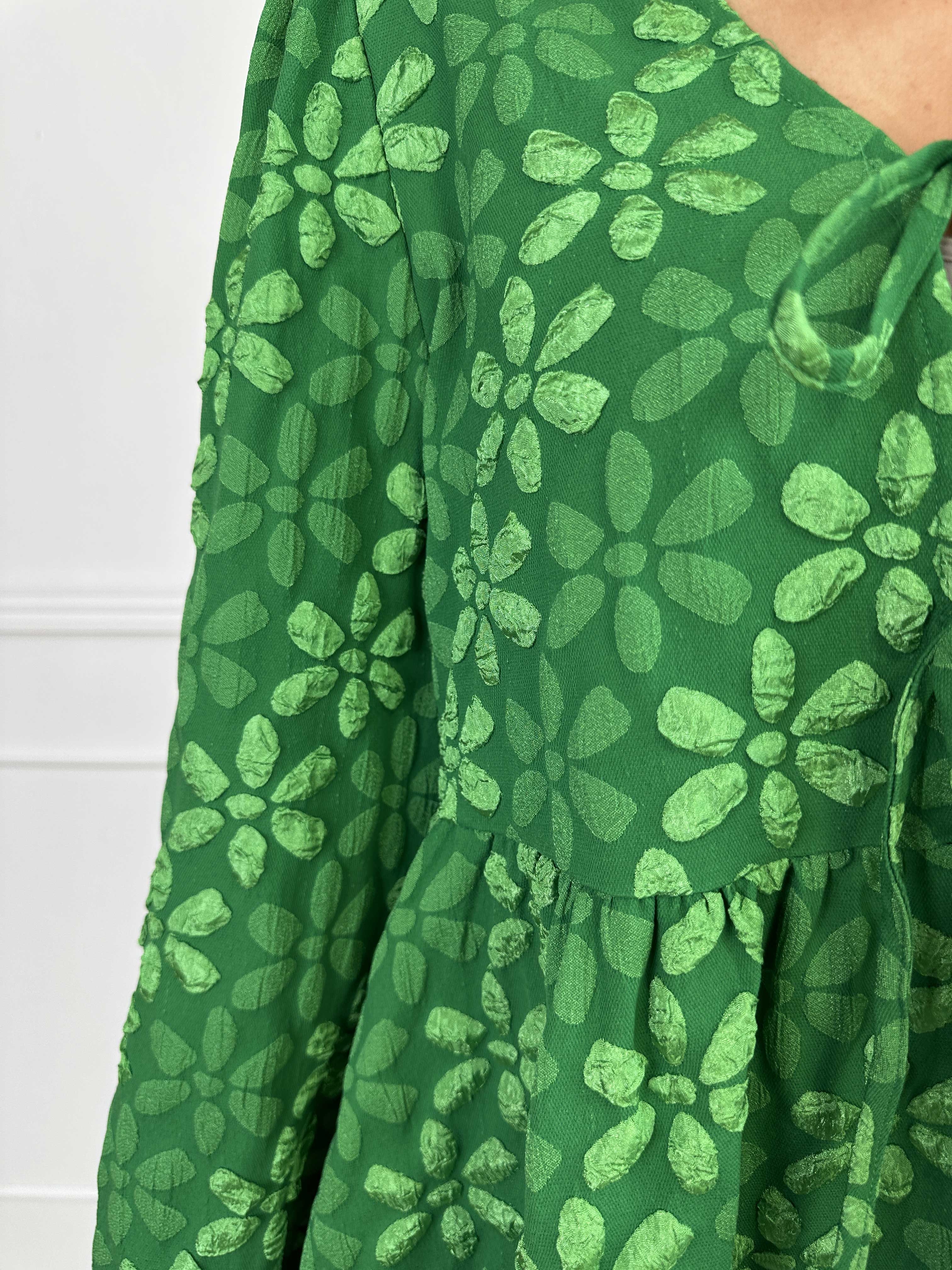 Cersei - Sød kjole med blomster og sløjfer