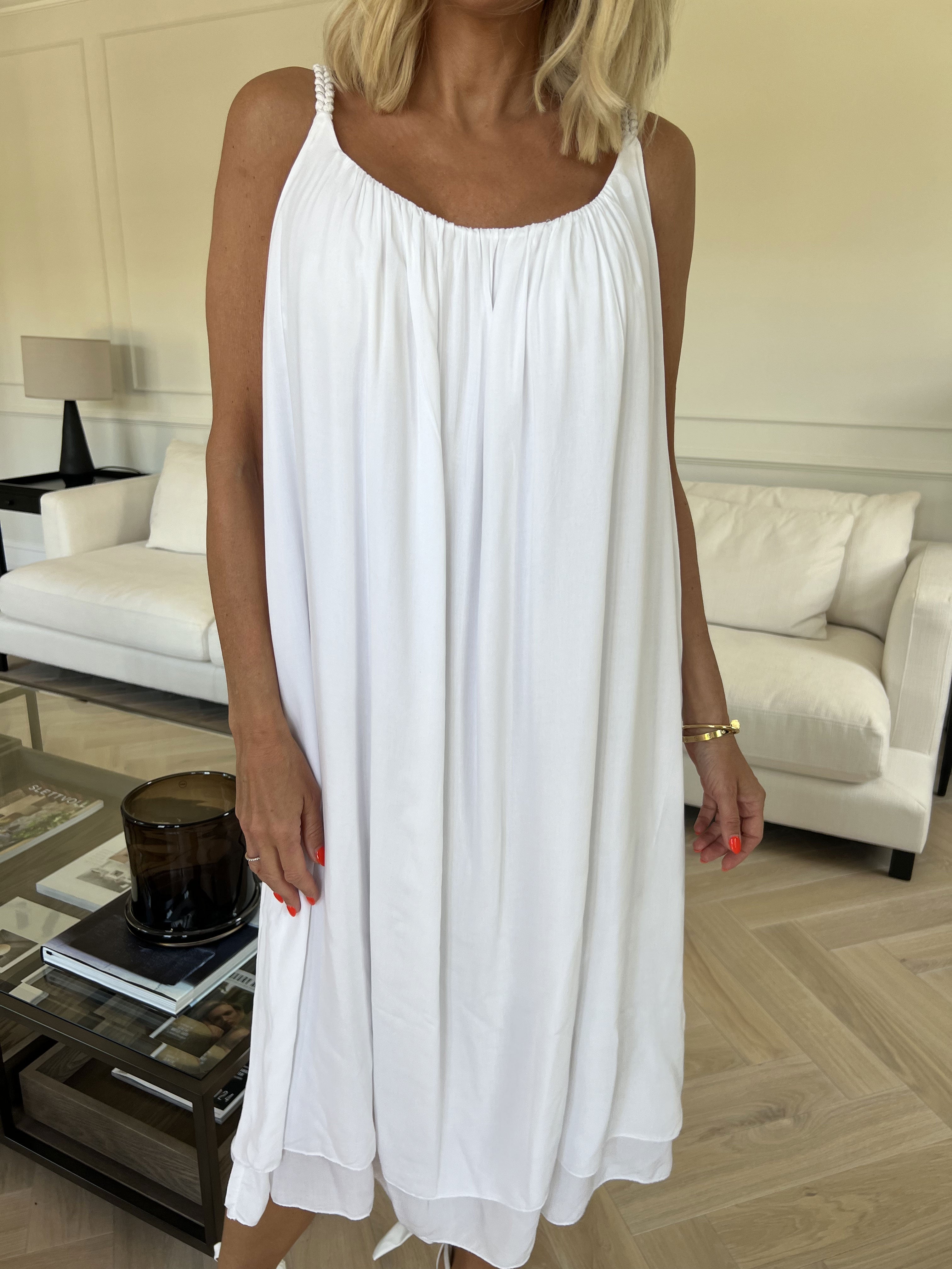 Chalkis - Kjole i blød viskose med flettet stropper