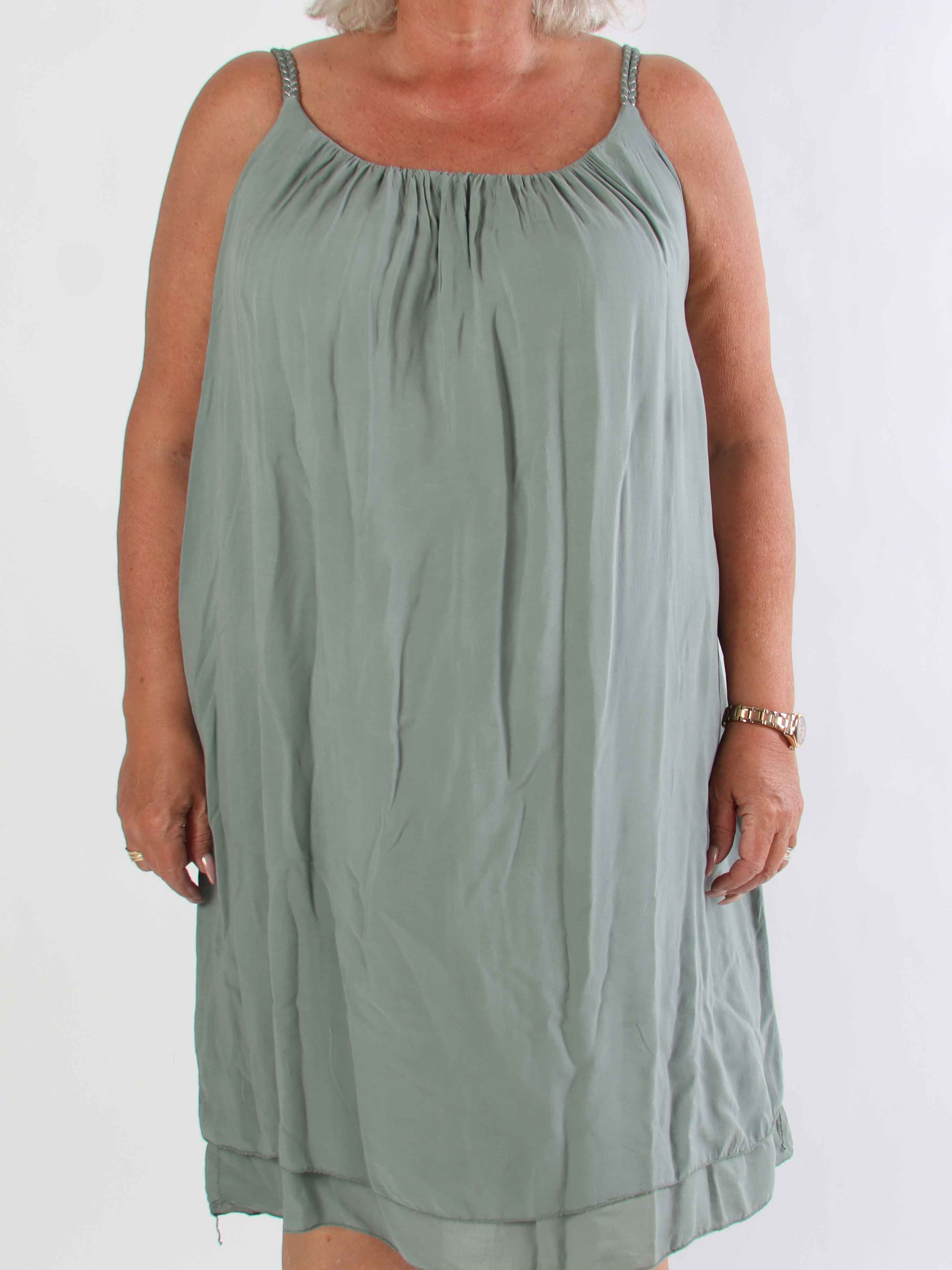 Chalkis - Plus size kjole i blød viskose med flettet stropper