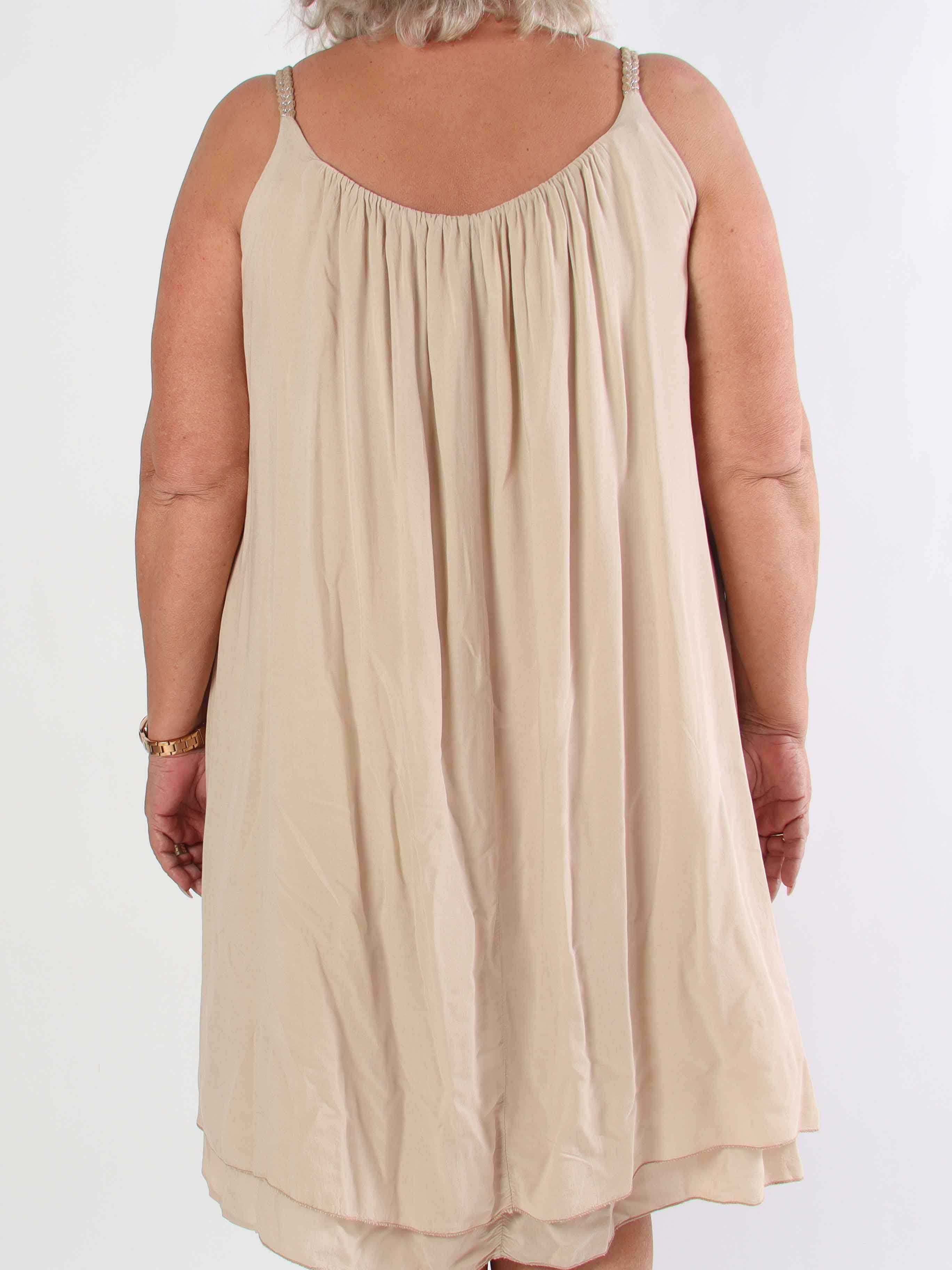 Chalkis - Plus size kjole i blød viskose med flettet stropper