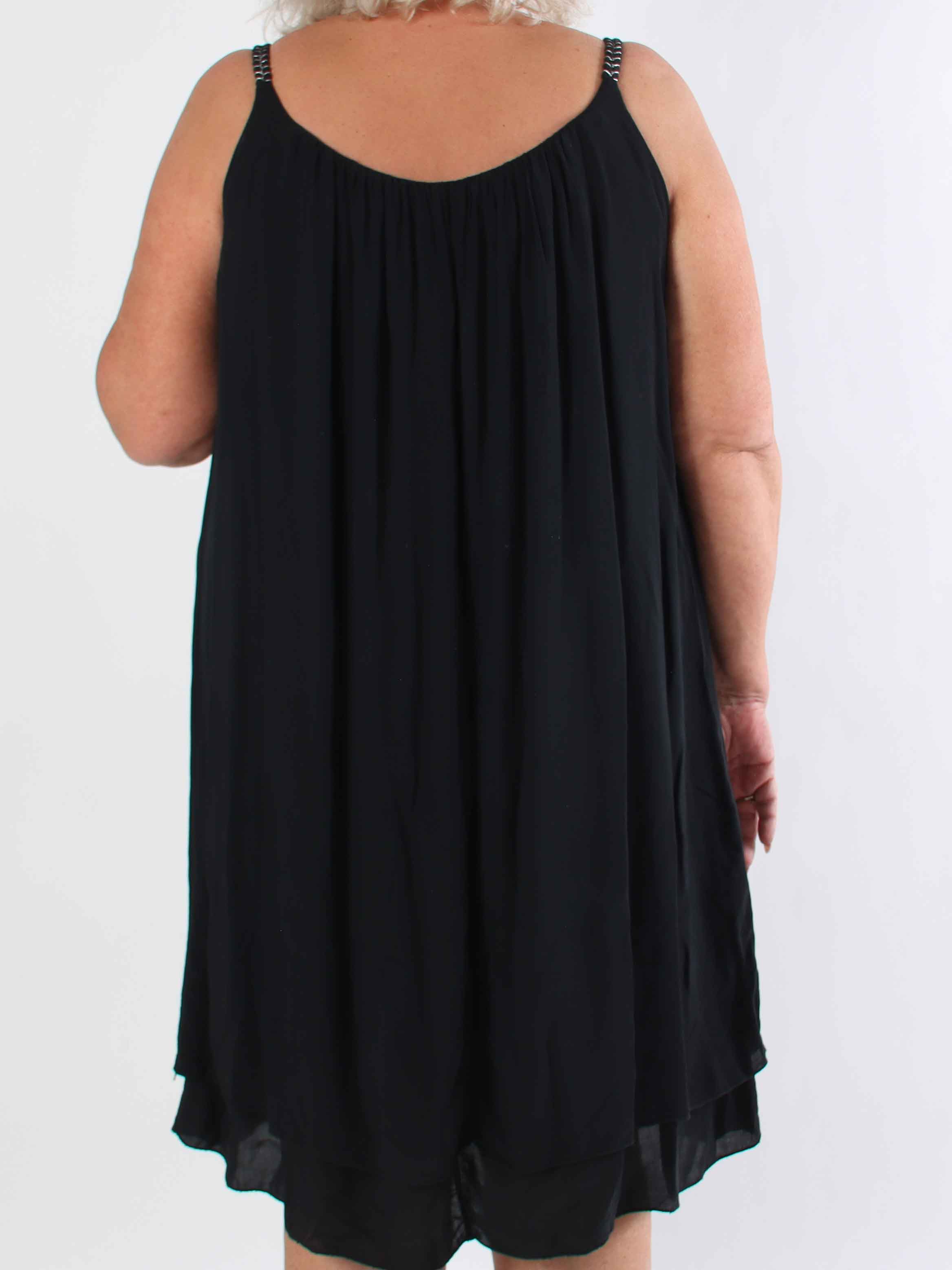 Chalkis - Plus size kjole i blød viskose med flettet stropper