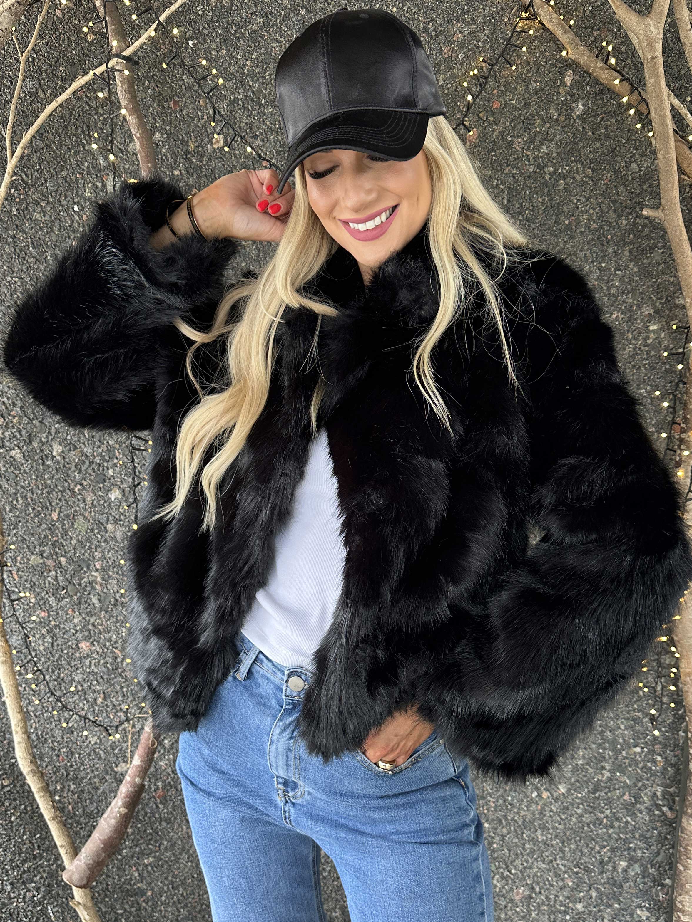 Charlene - Kort blød faux fur jakke