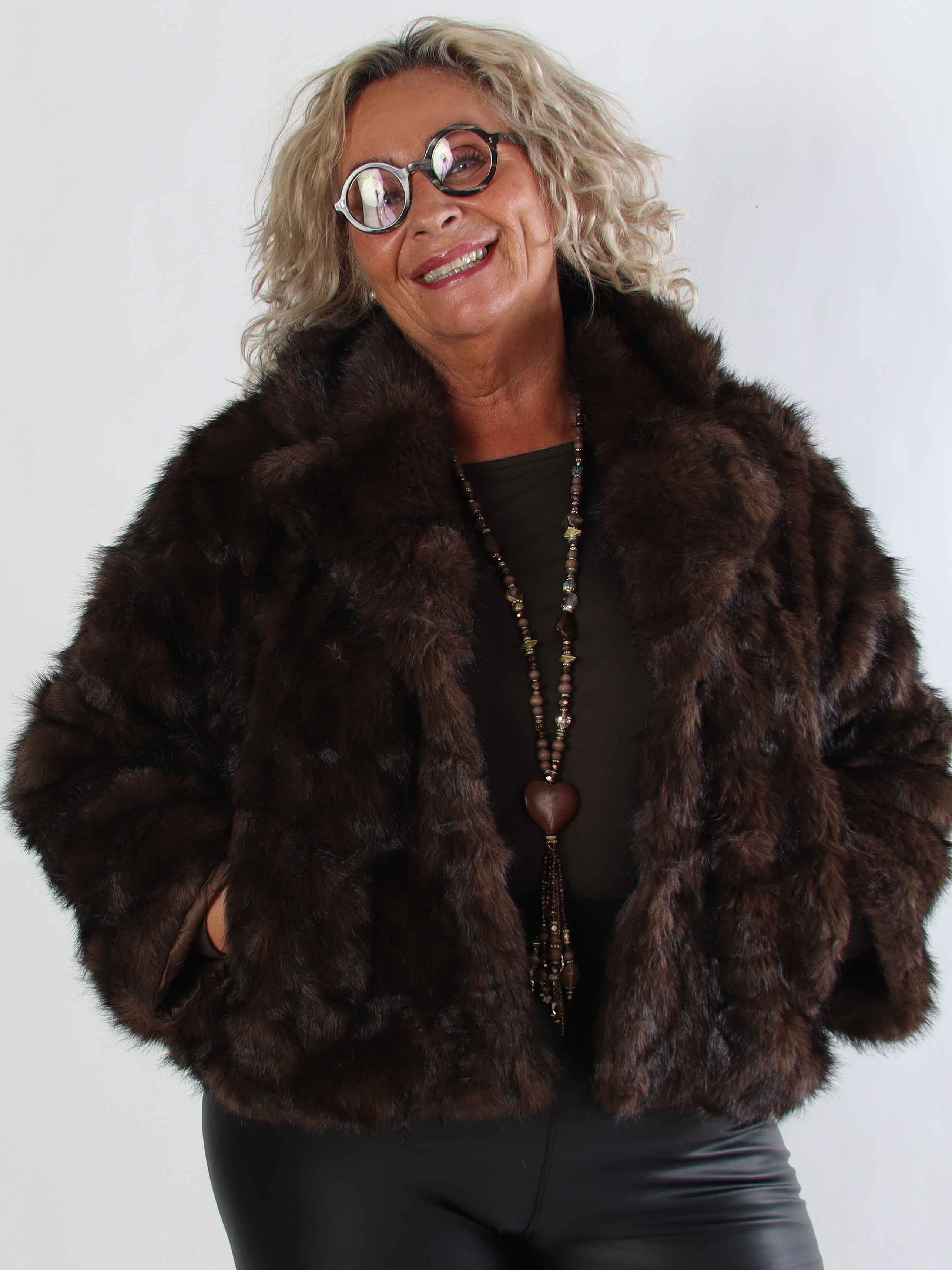 Charlene - Kort blød faux fur jakke