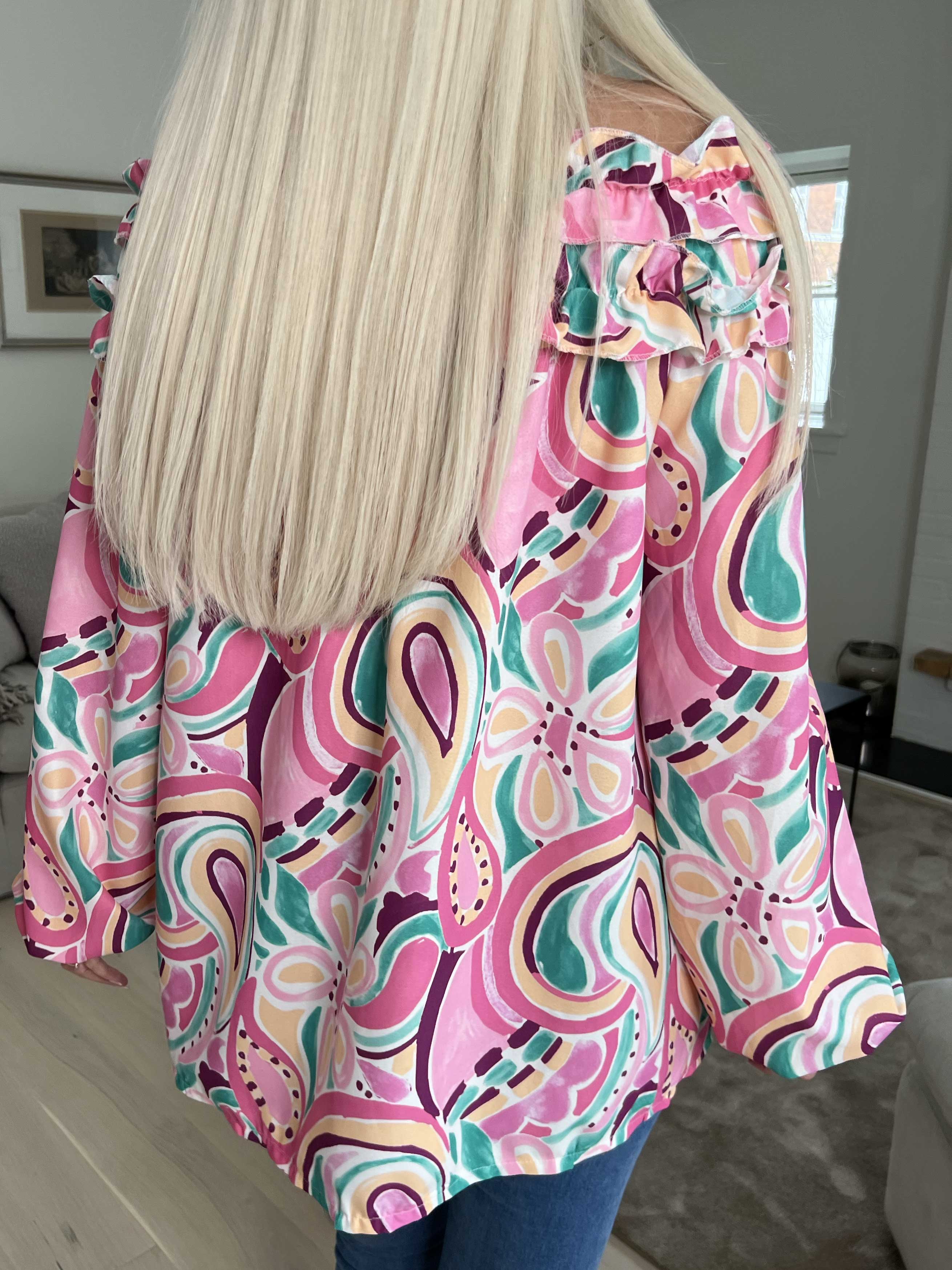 Chili Pattern - Langærmet mønstret tunika med flæser