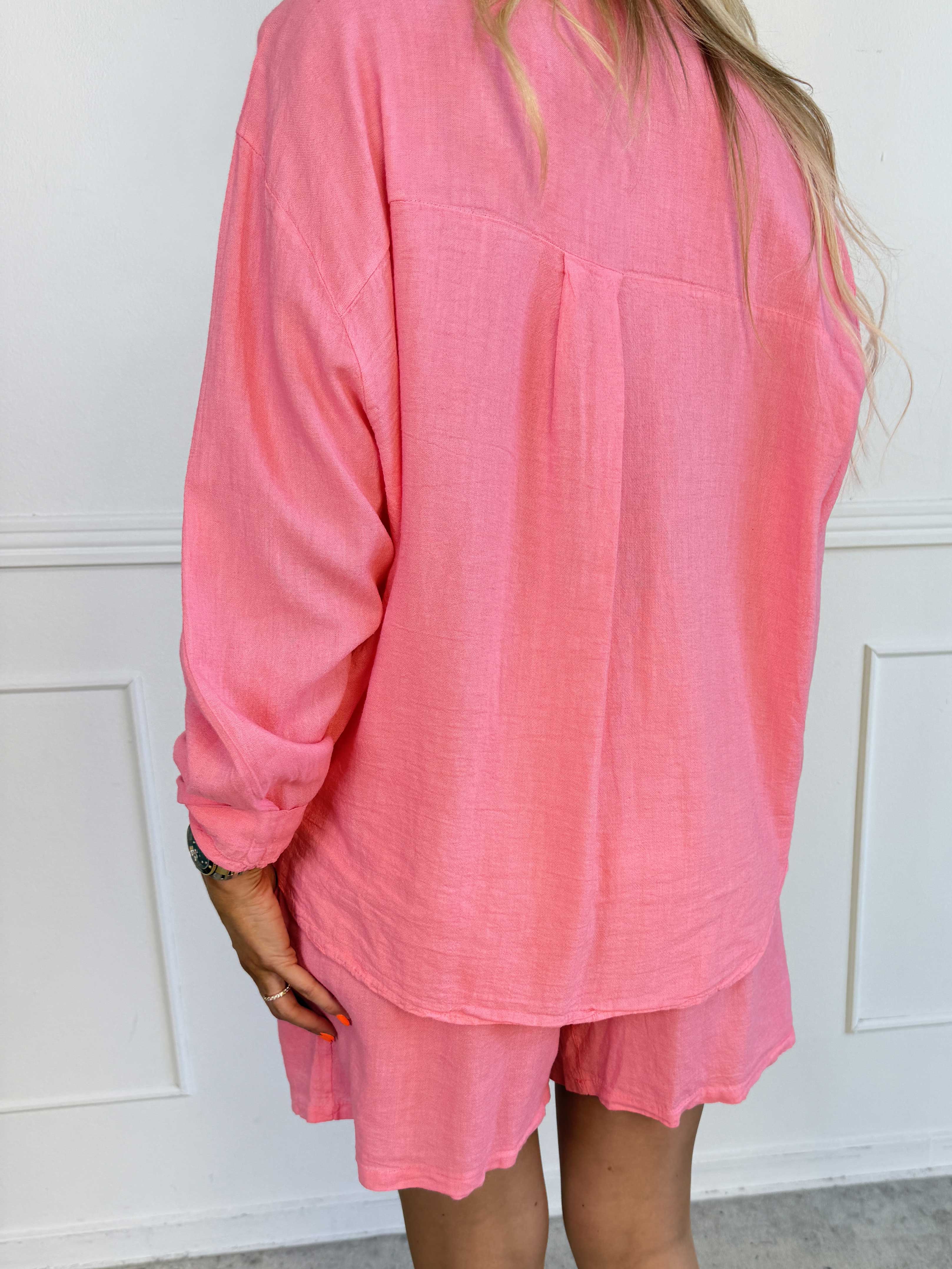 Clara Shirt - Ensfarvet plus size skjorte i viskose og hør
