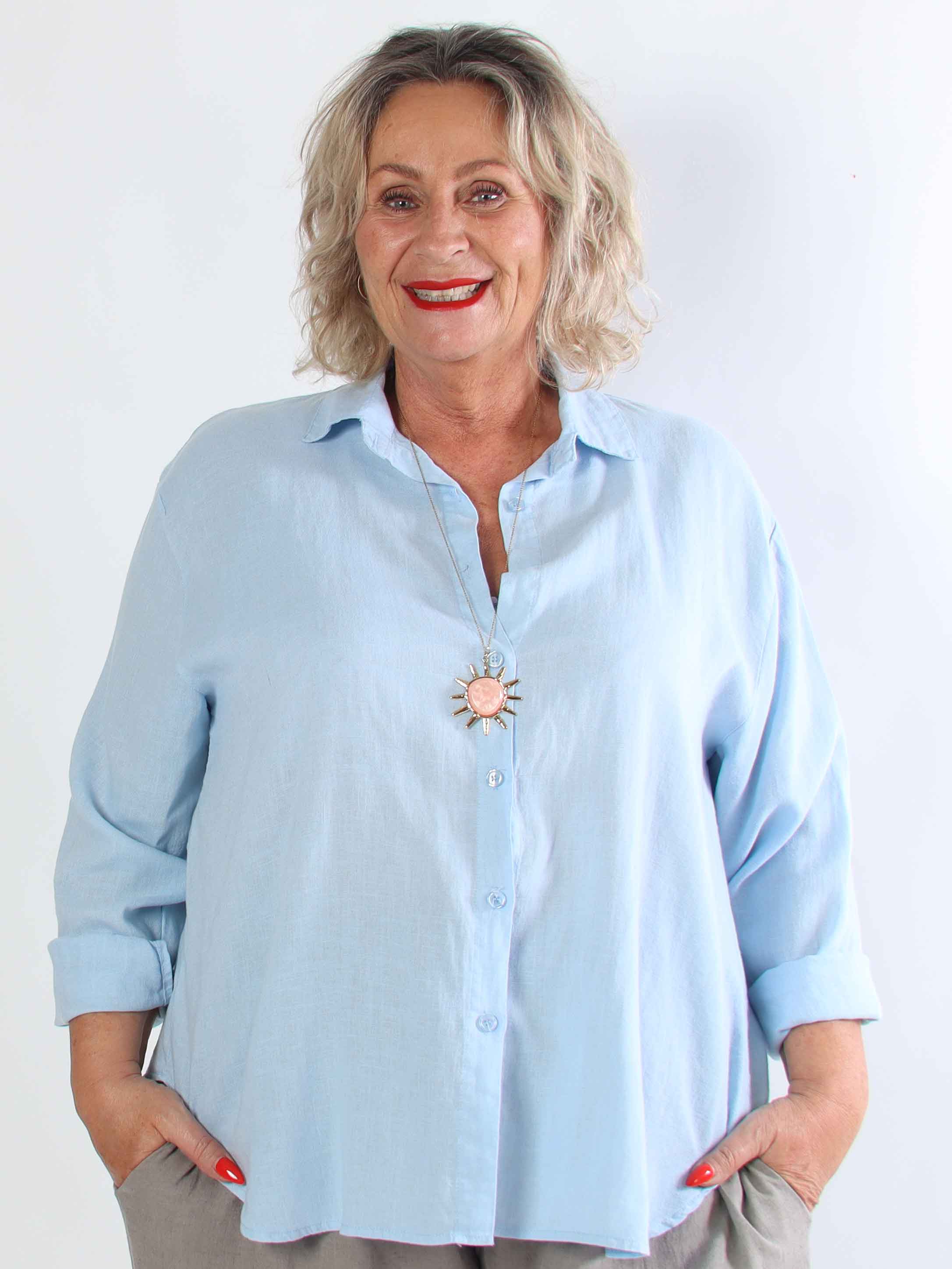 Clara Shirt - Ensfarvet plus size skjorte i viskose og hør