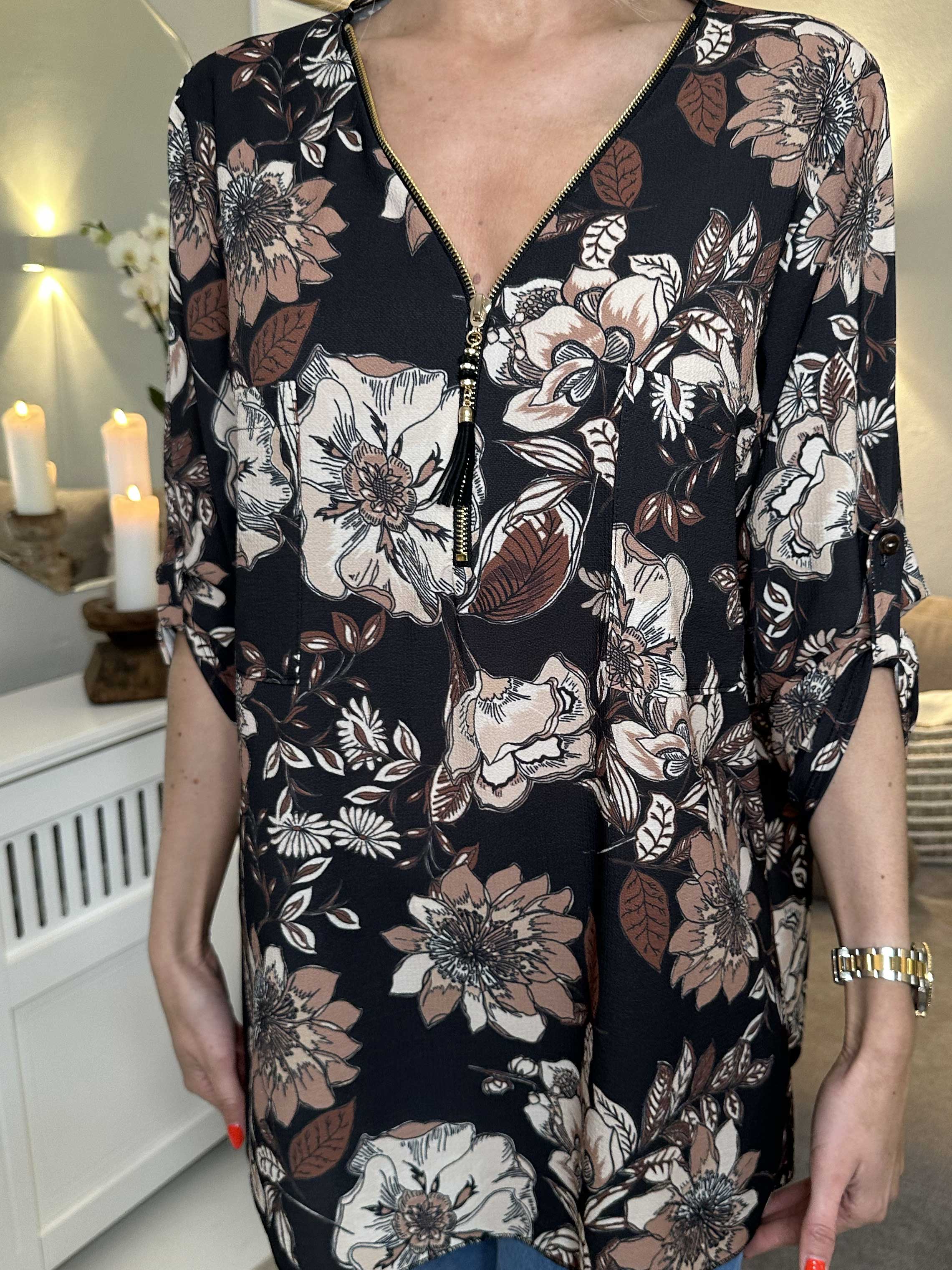 Claudia Flower - Tunika med blomsterprint og lynlås