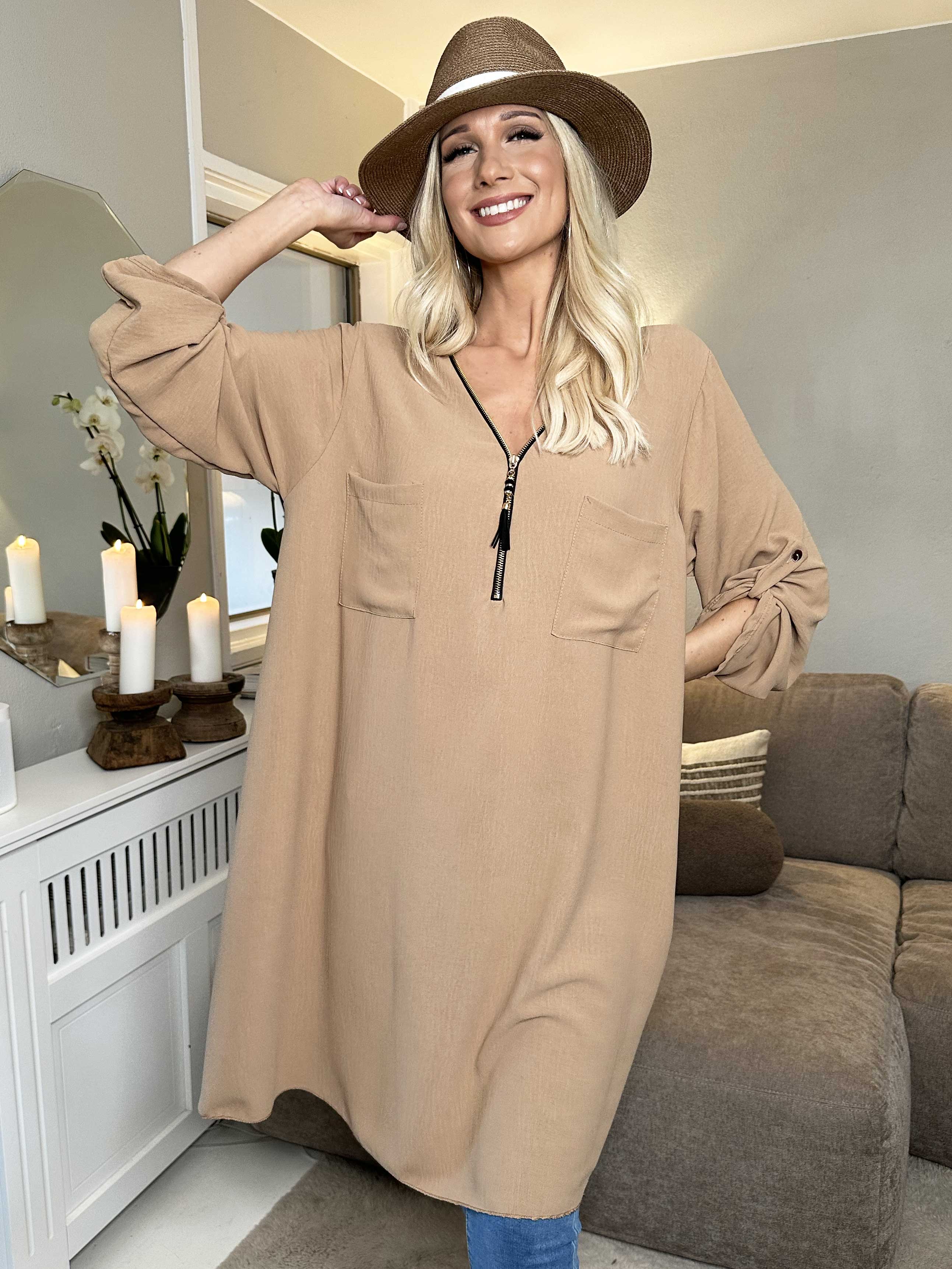 Claudia Dress - Tunikakjole med lynlås og lommer