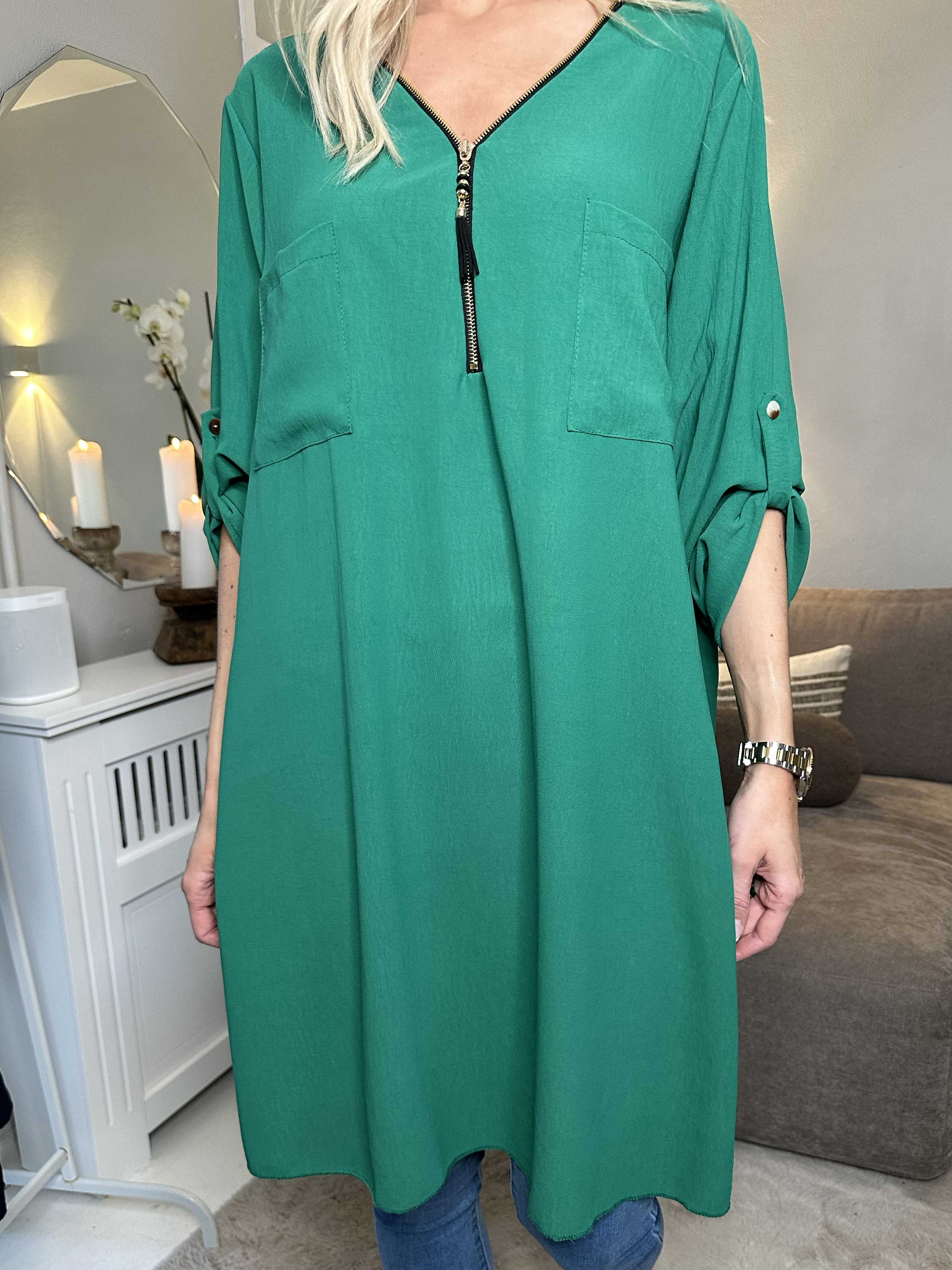 Claudia Dress - Tunikakjole med lynlås og lommer