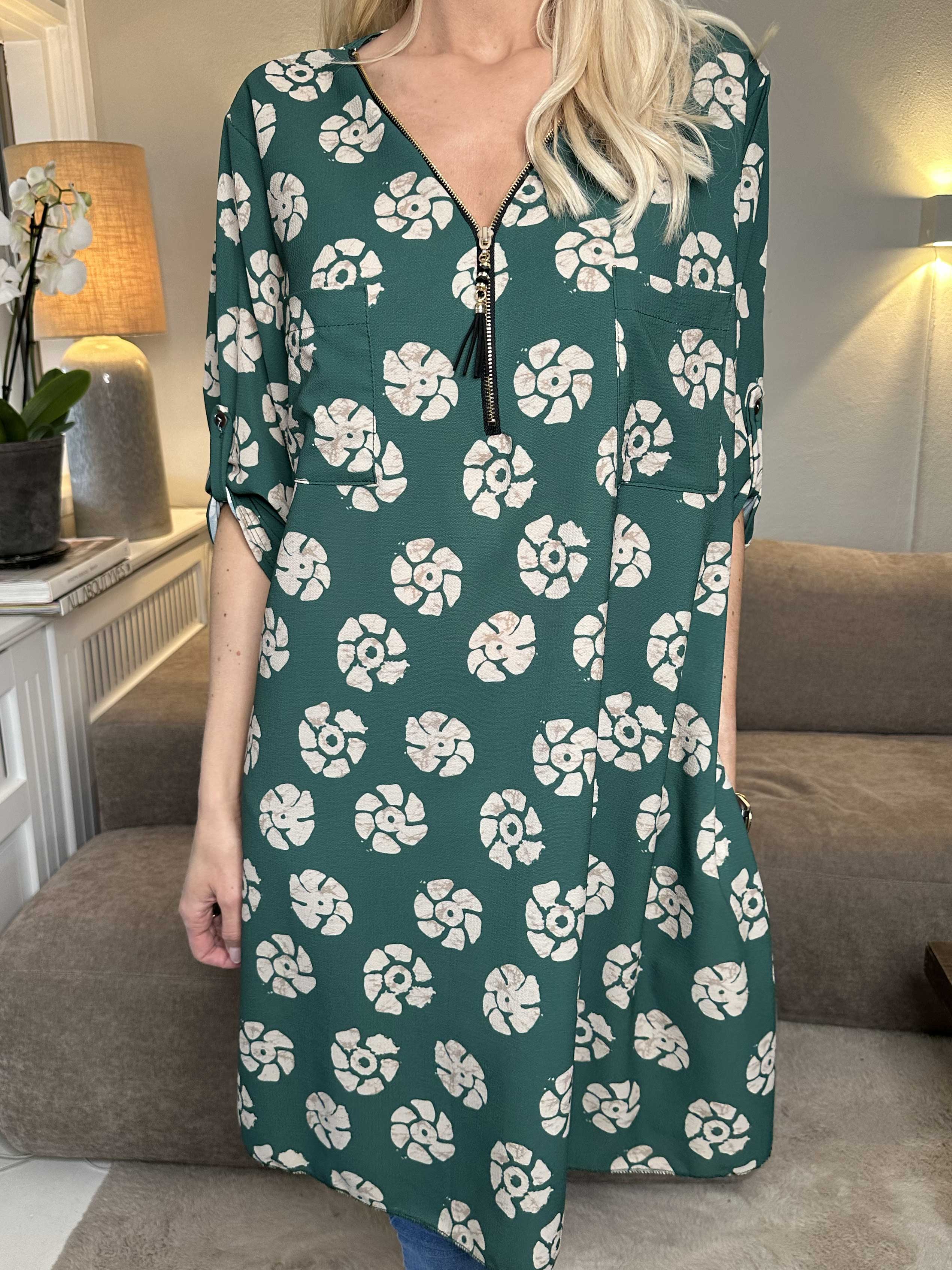 Claudia Print Dress - Tunikakjole med print og lynlås