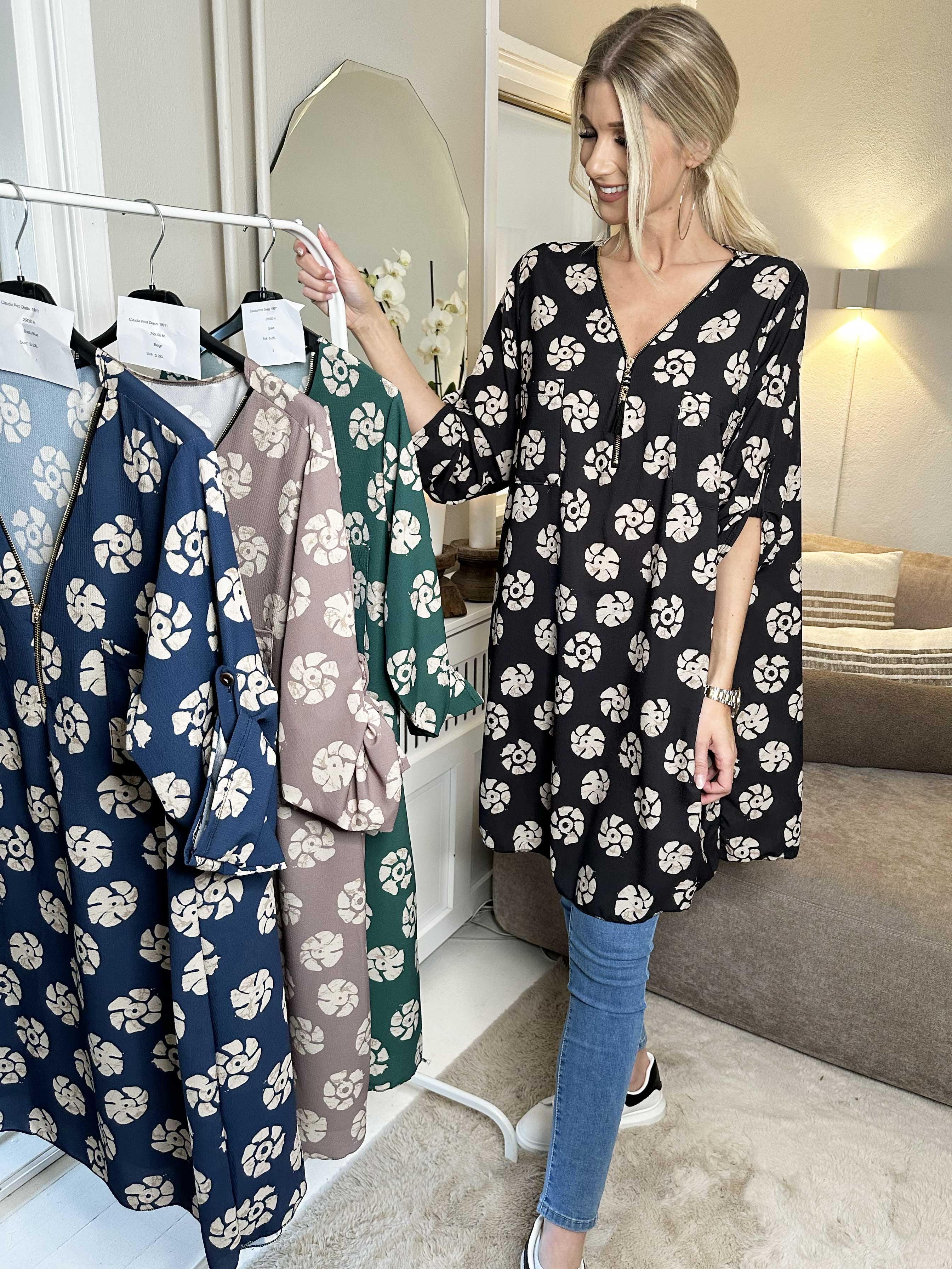 Claudia Print Dress - Tunikakjole med print og lynlås