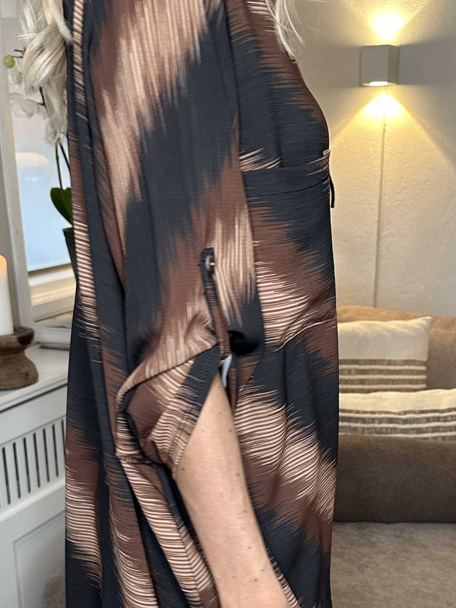 Claudia Stripe Dress - Tunikakjole med print og lynlås