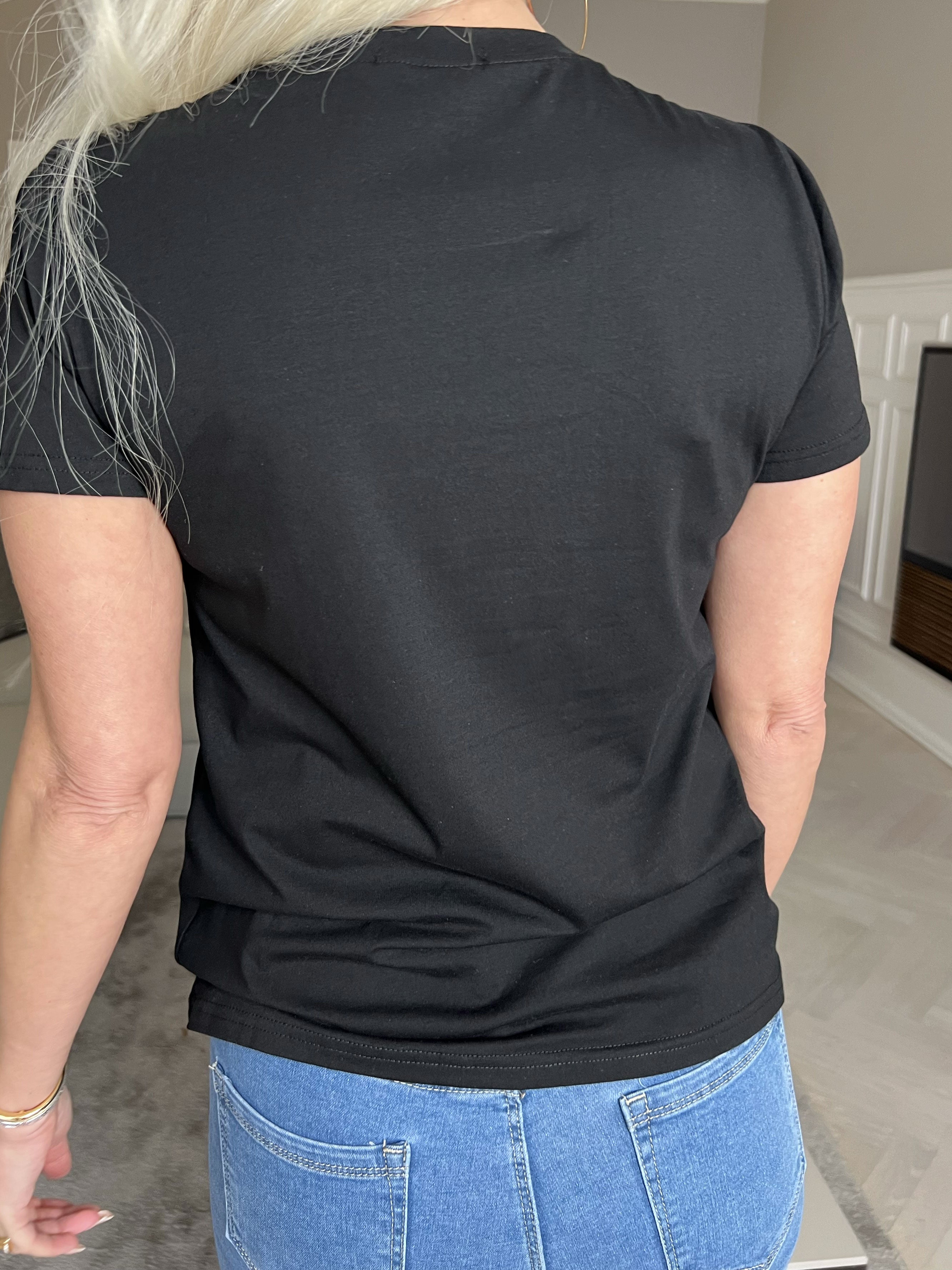 Coco - T-shirt med perler og similisten på brystet