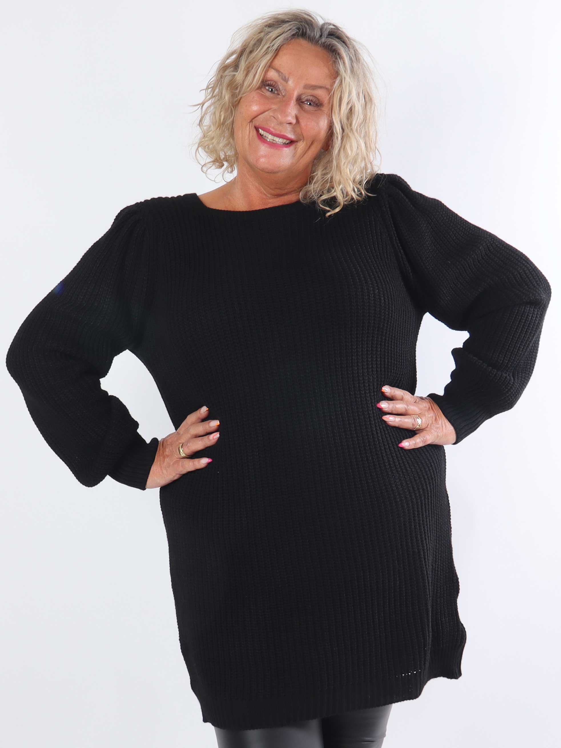 Dajana - Plus size strikkjole med ballonærmer