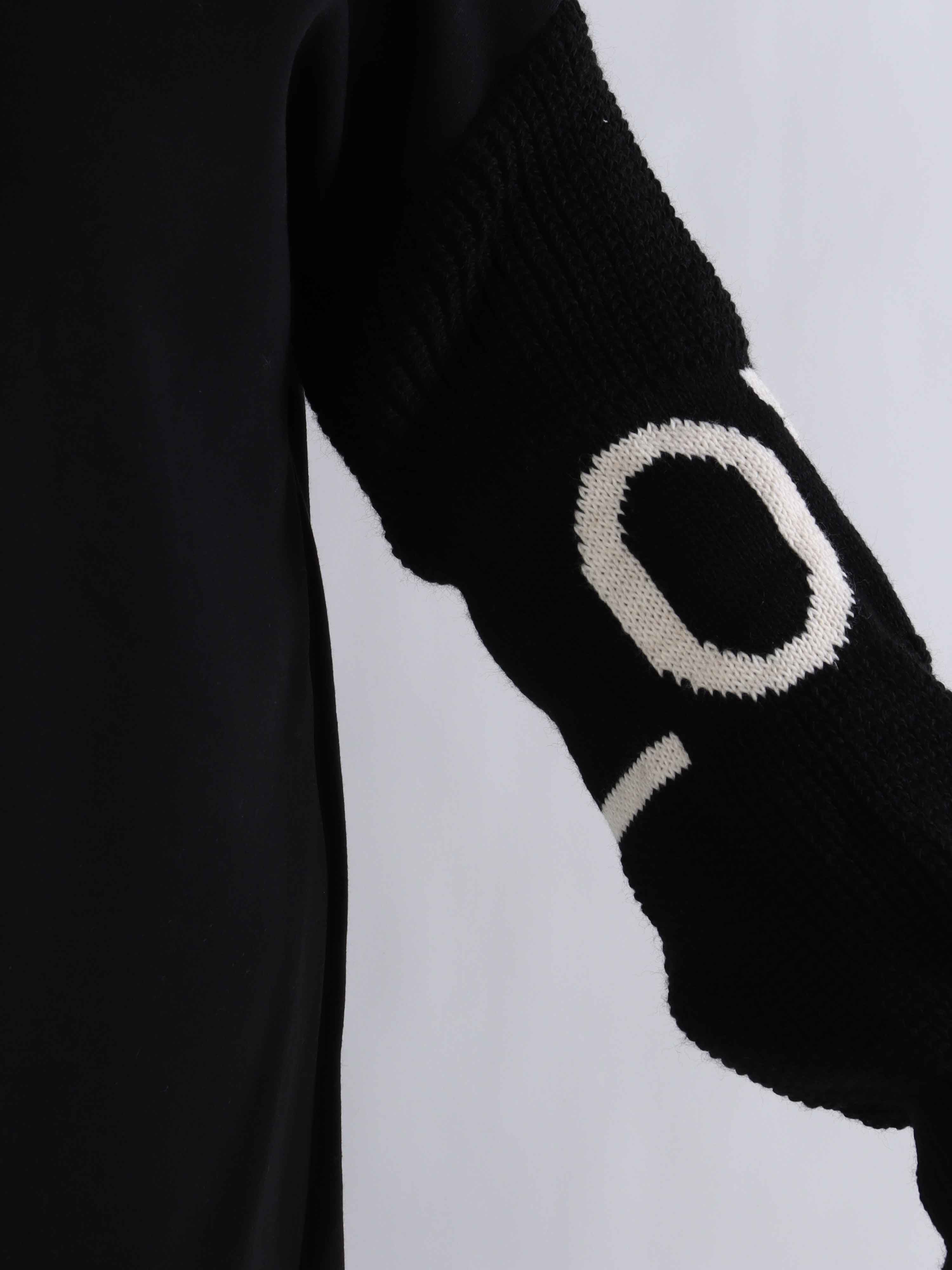 Debbie Hoodie - Plus size hoodie med strikærmer