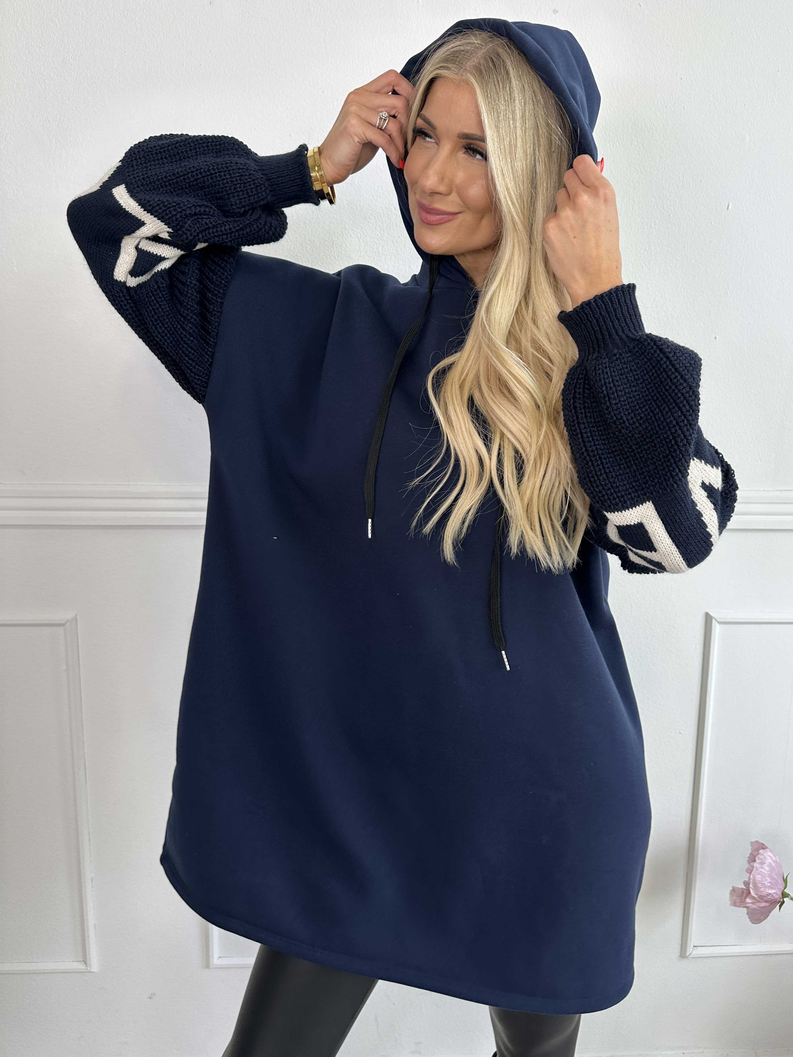 Debbie Hoodie - Oversized hoodie med strikærmer (bestseller)