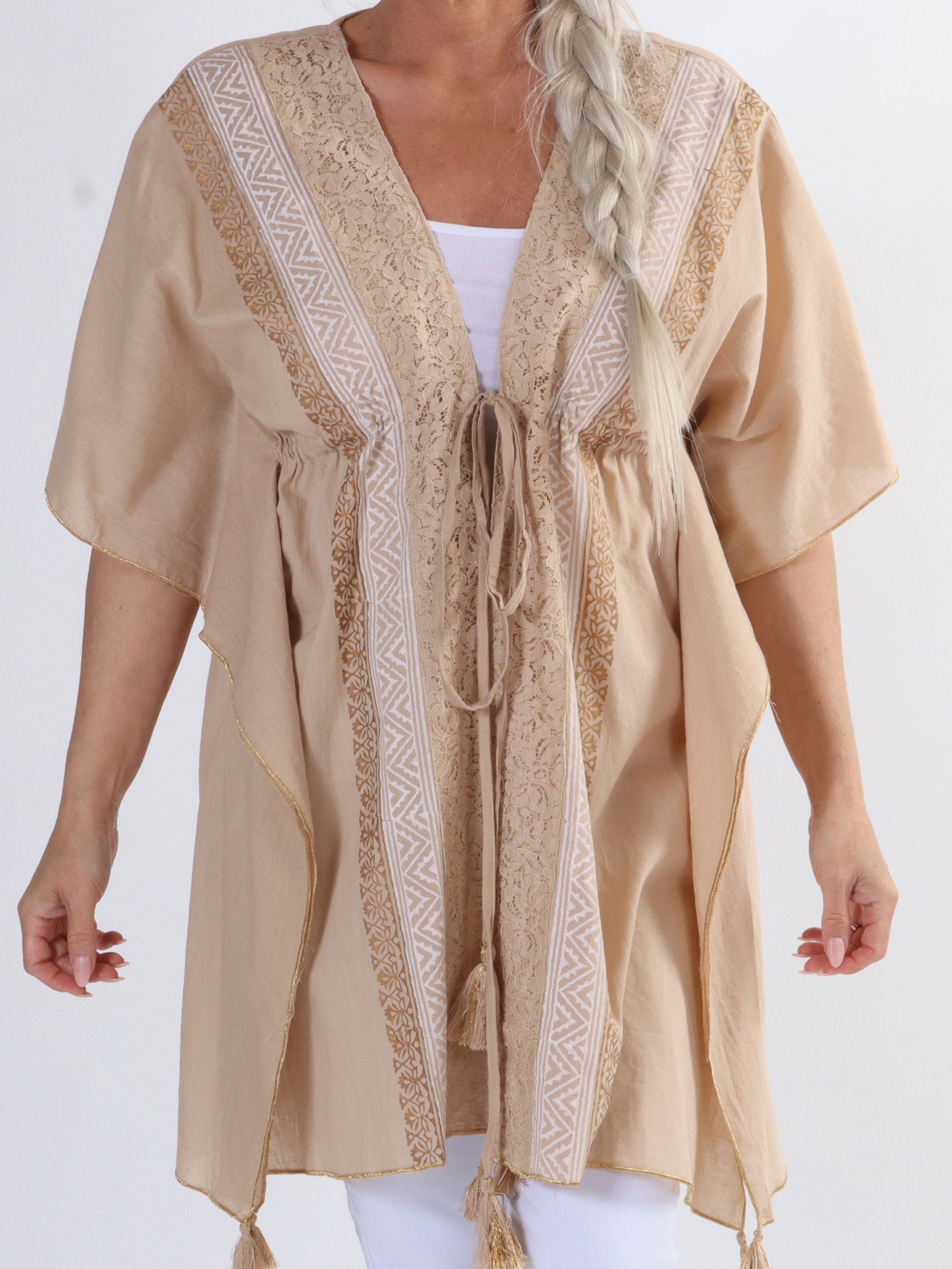 Delecias - Fin åben plus size tunika med bindebånd