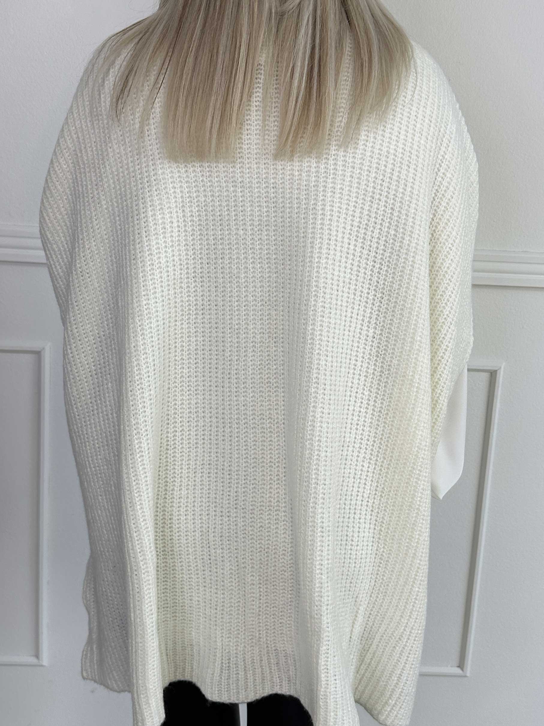 Delfini - Ensfarvet strikcardigan med korte ærmer