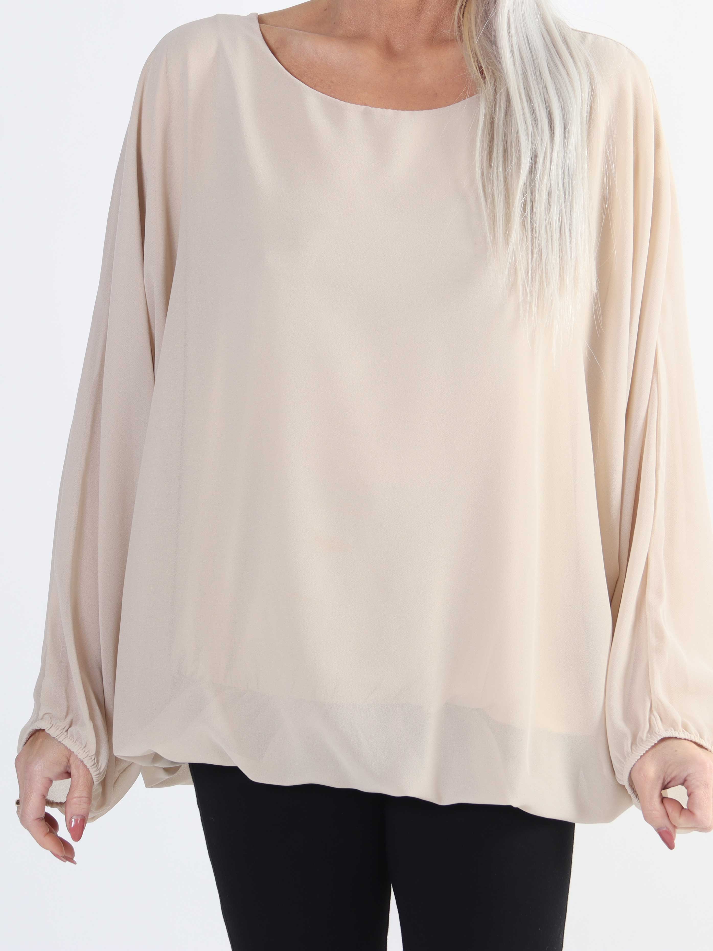 Destiny Plain - Plus size bluse i chiffon med flagermusærmer