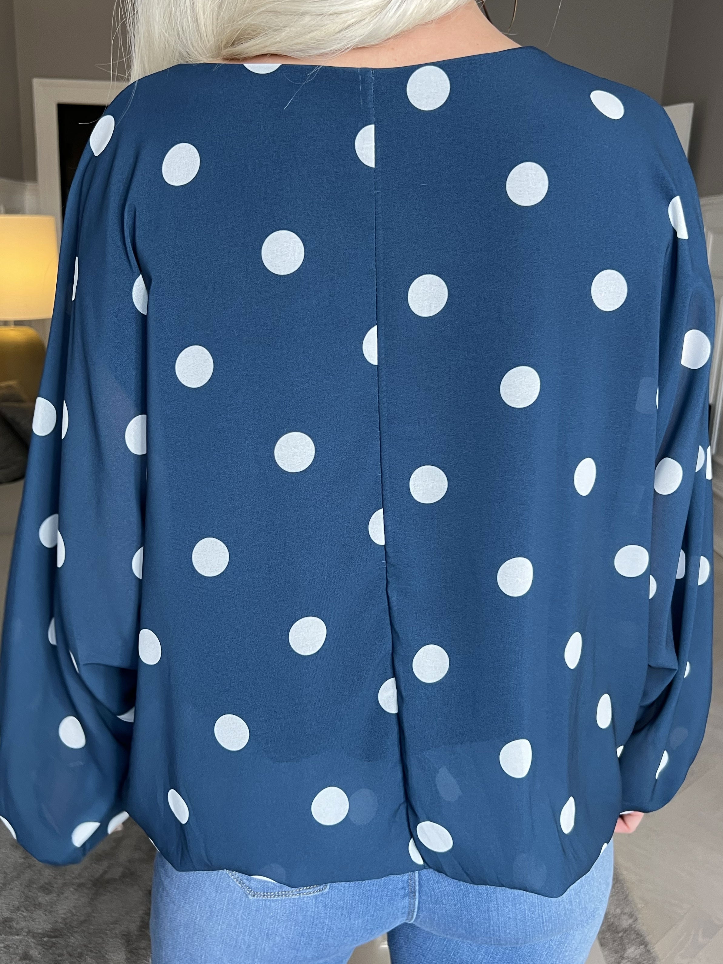 Destiny Dot - Bluse i chiffon med prikker