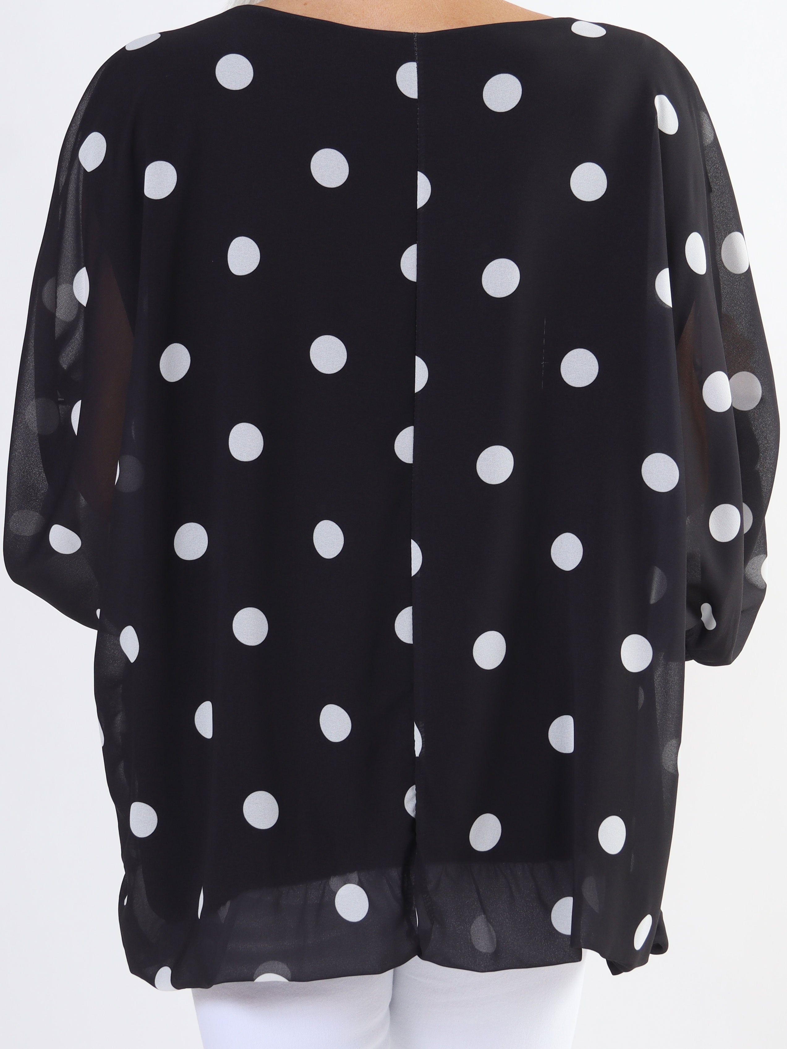 Destiny Dot - Plus size bluse i chiffon med prikker