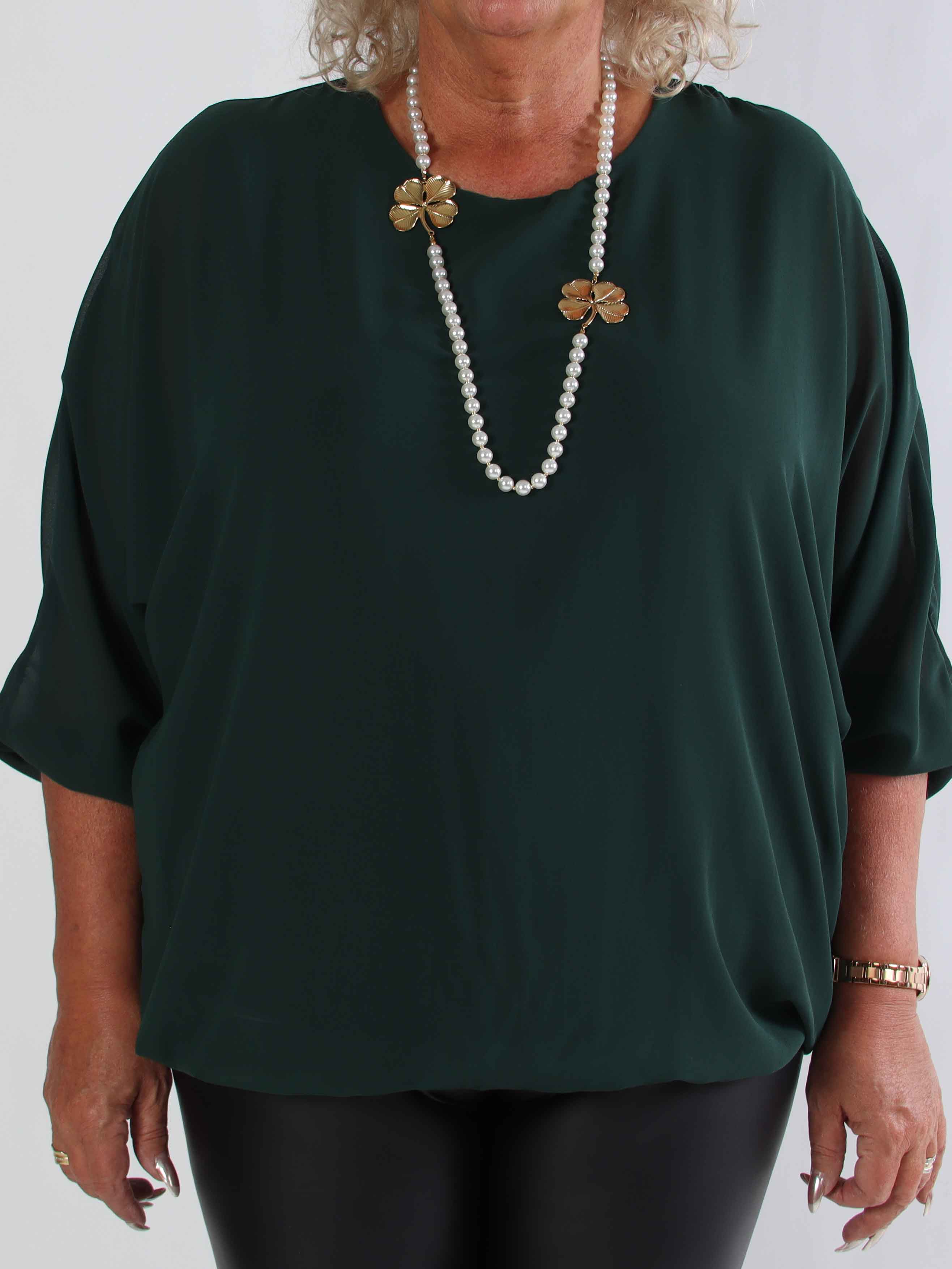 Destiny Plain - Plus size bluse i chiffon med flagermusærmer