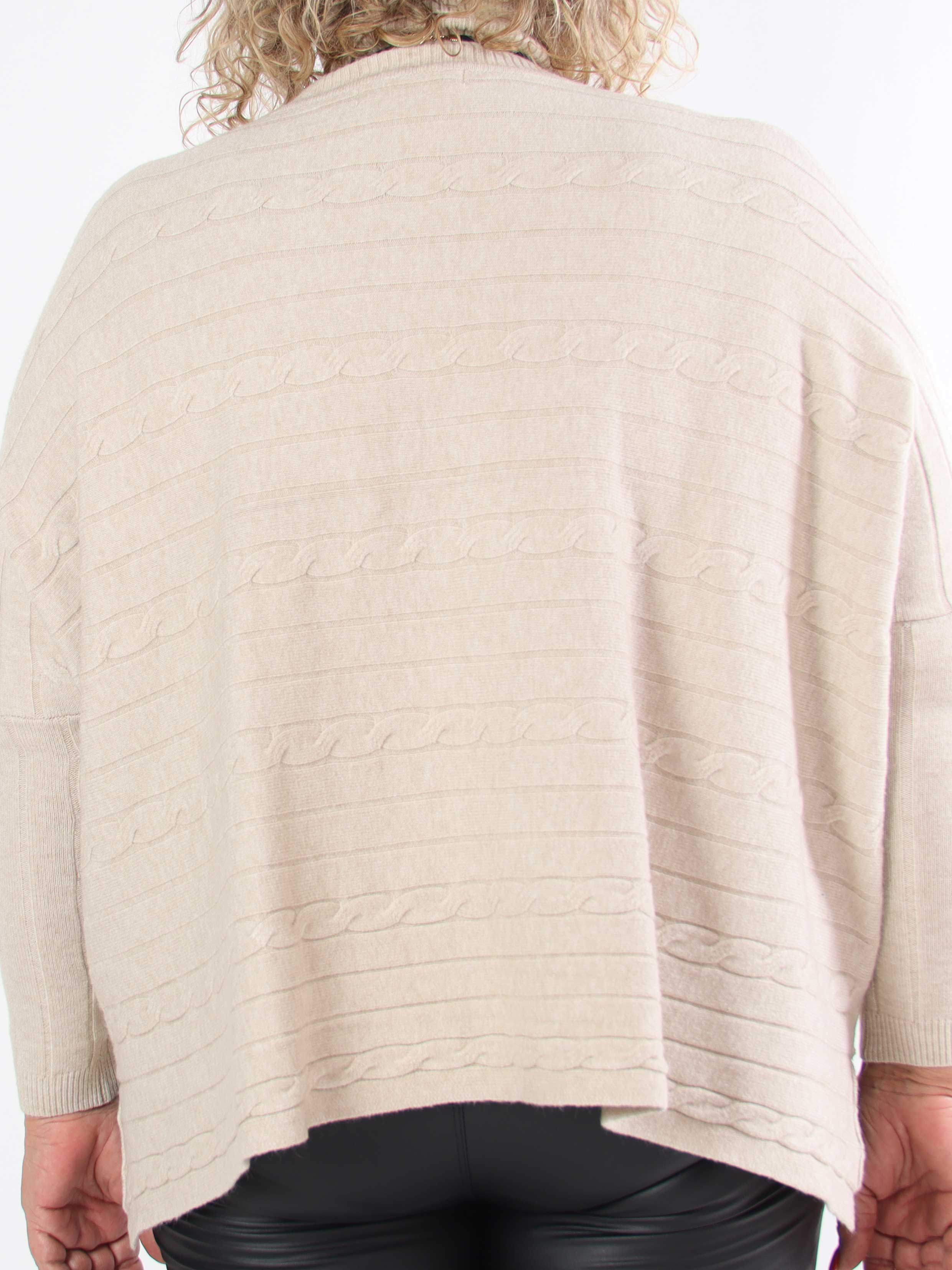 Diamond - Sød blød elastisk plus size strik med turtleneck