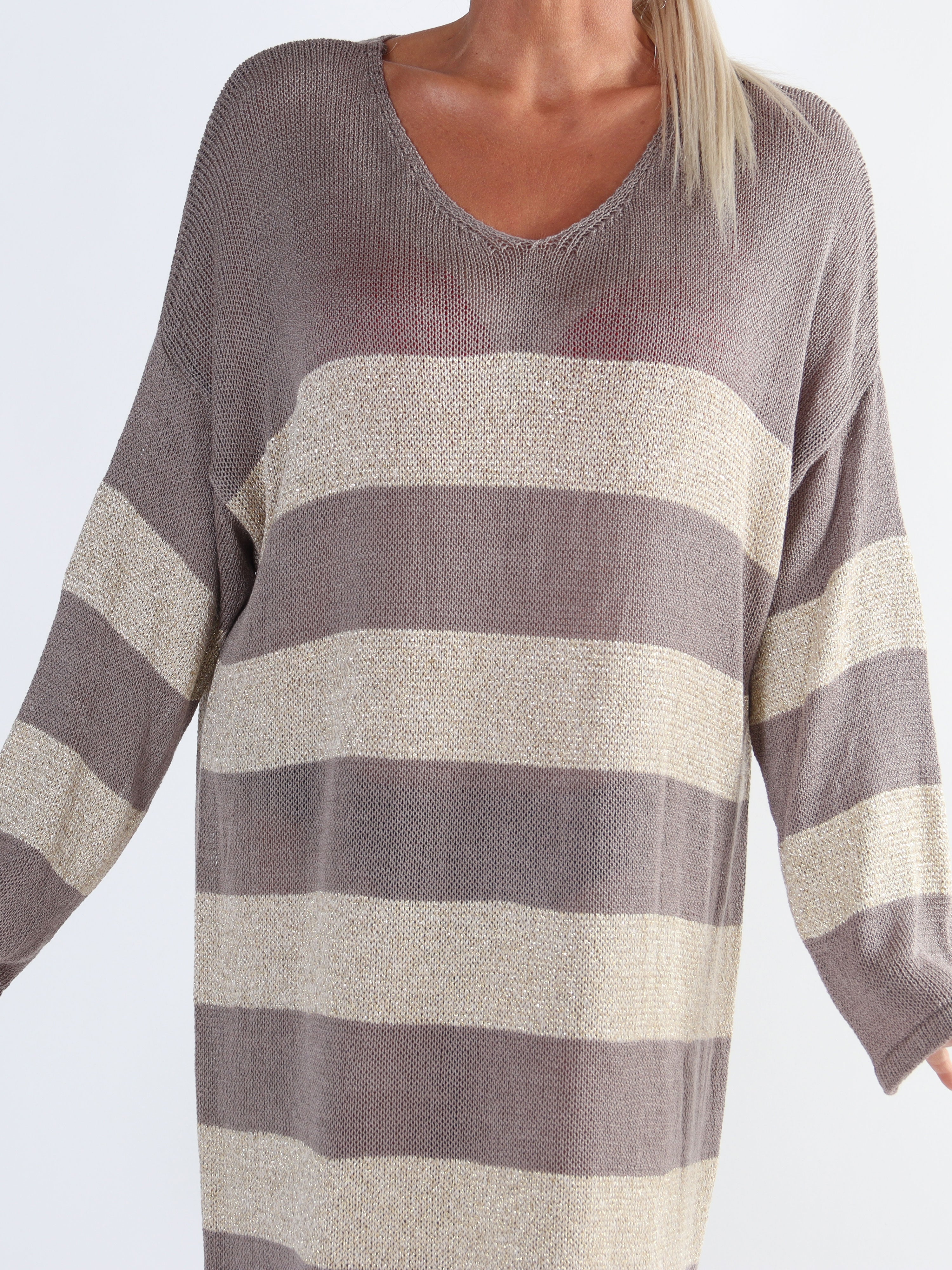 Dima Dress - Plus size strikkjole i viskose med guld striber