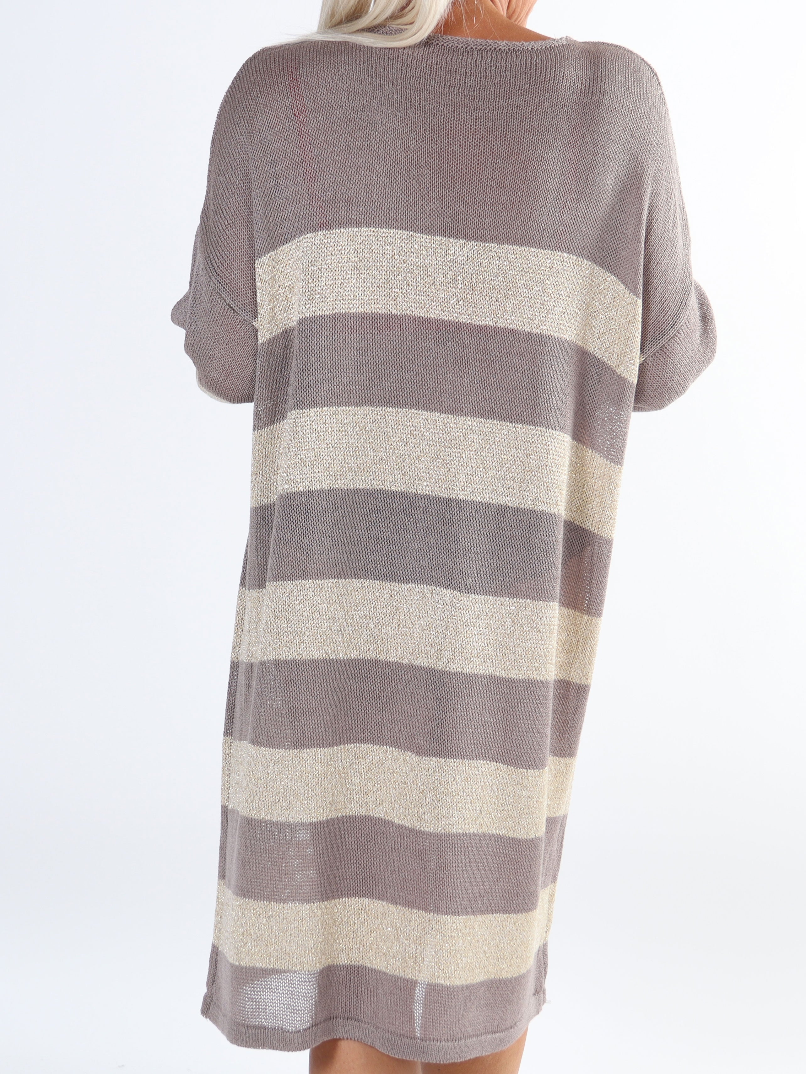 Dima Dress - Plus size strikkjole i viskose med guld striber