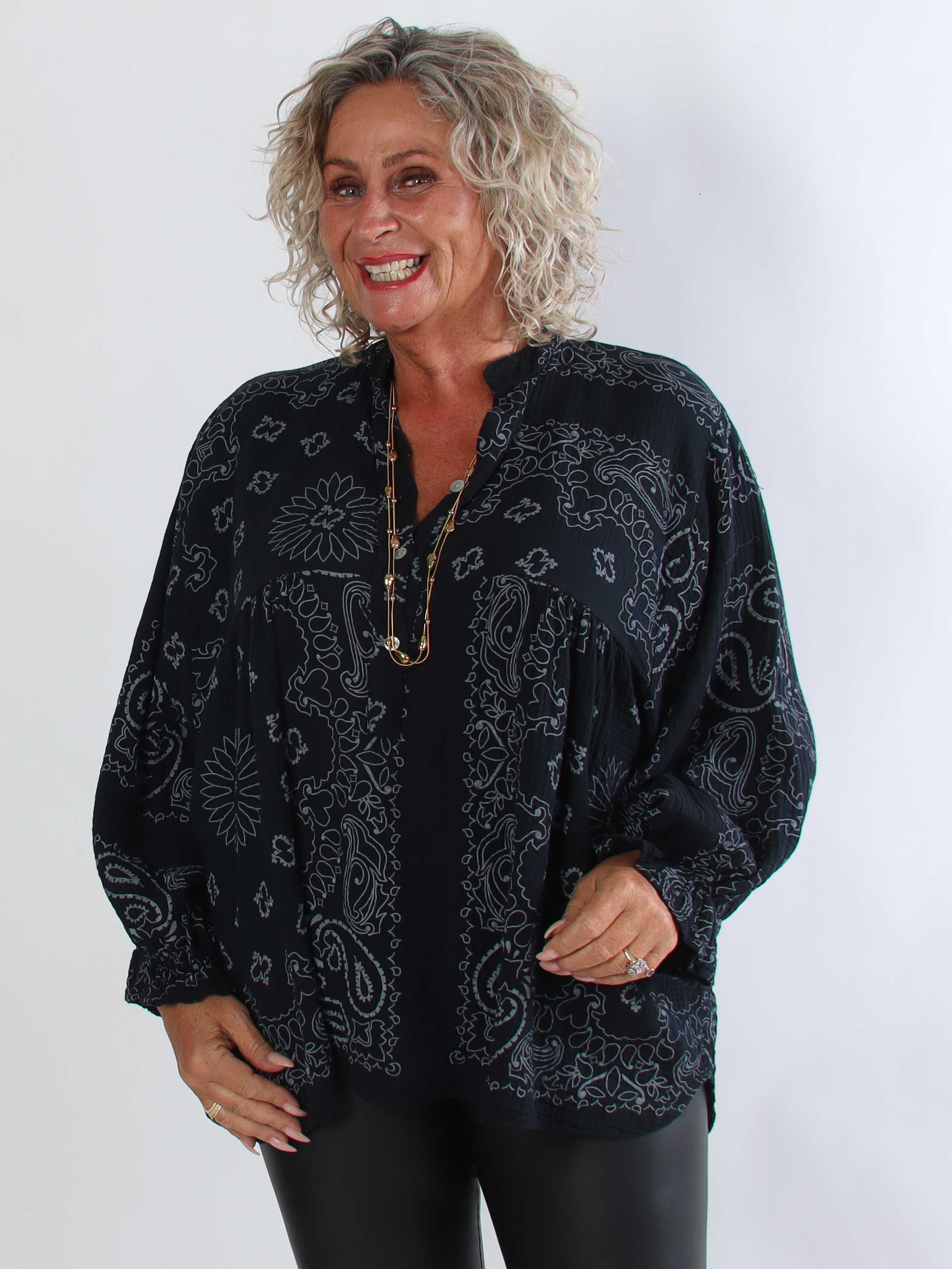Diva Paisley - Plus size tunika i blødt bomulds musselin-stof med paisley mønster