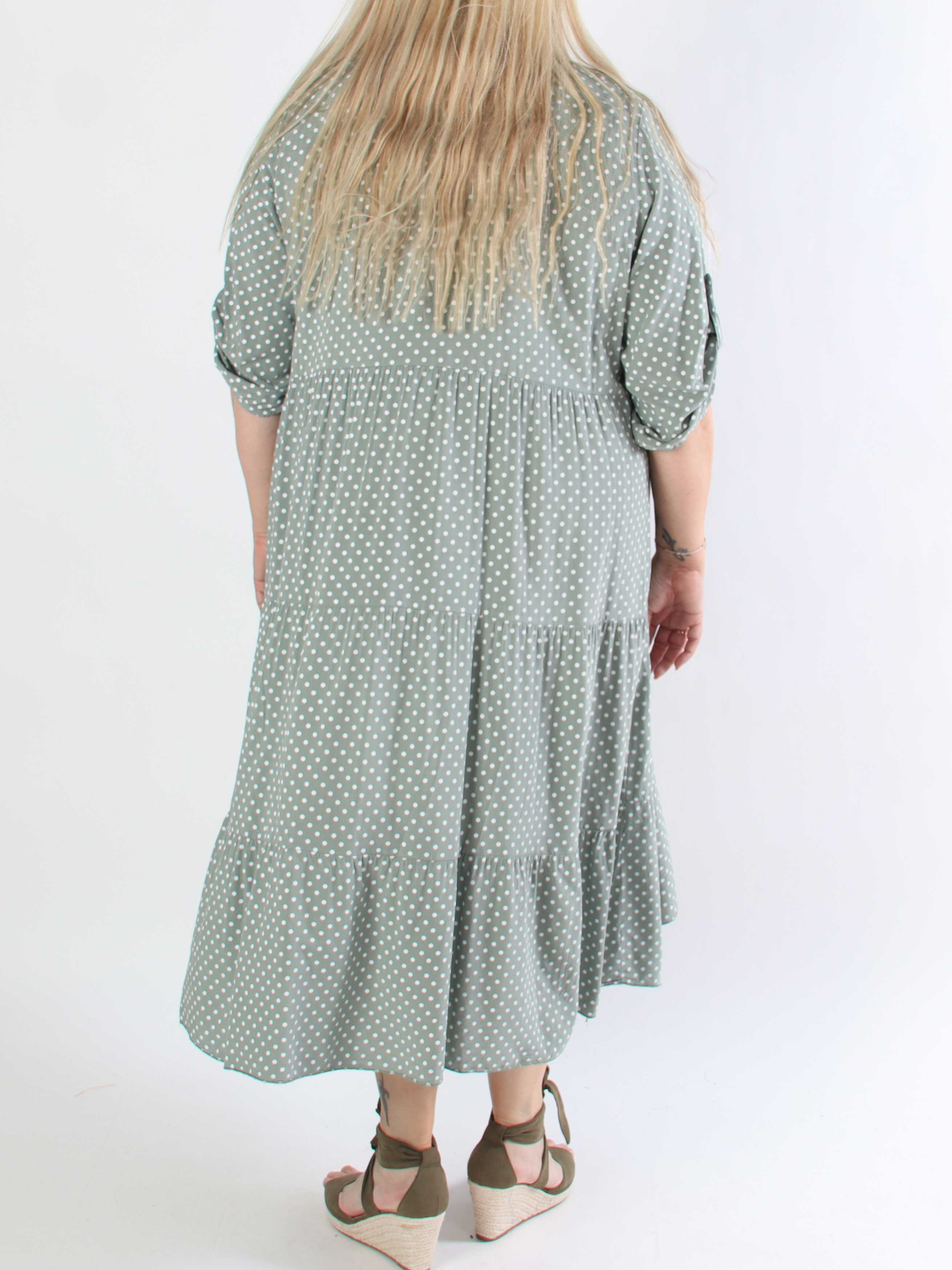 Dotti - Plus size kjole med lag på lag look i viskose