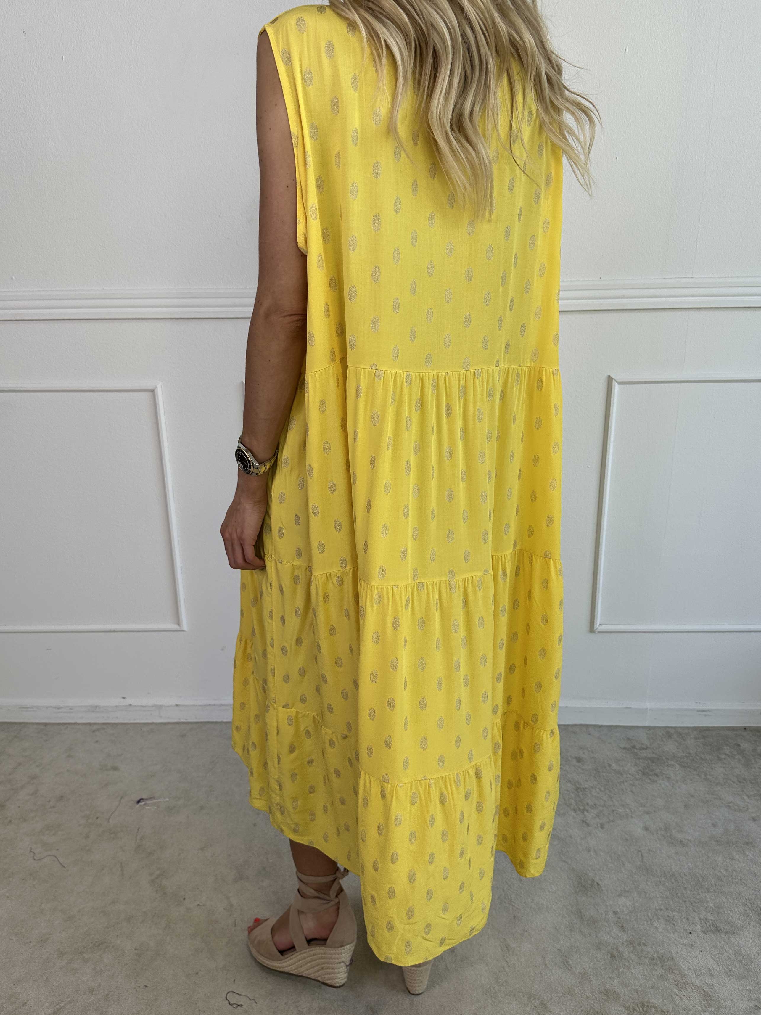 Dotti Gold Sleeveless - Kjole med lag på lag look i viskose