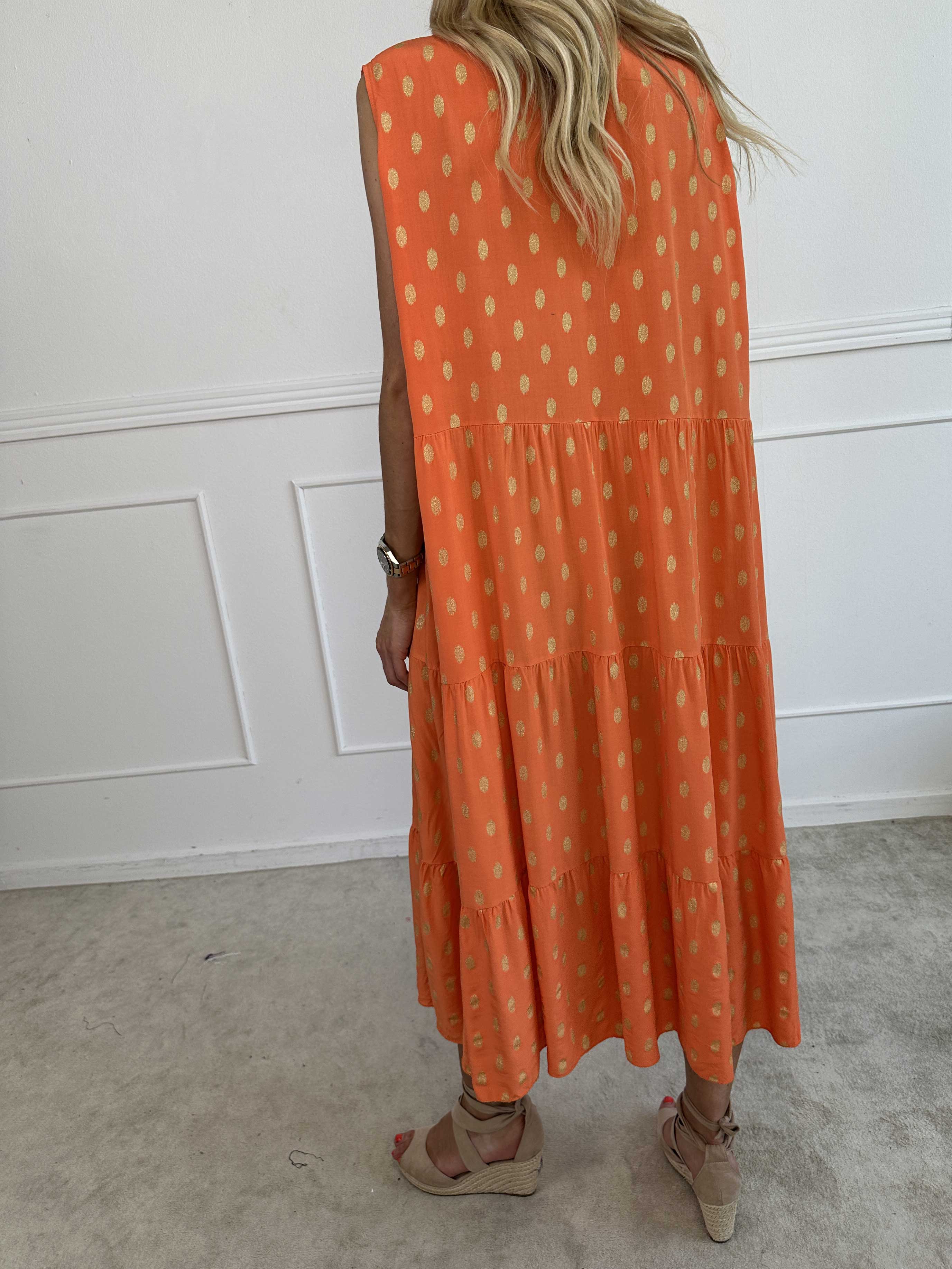 Dotti Gold Sleeveless - Kjole med lag på lag look i viskose