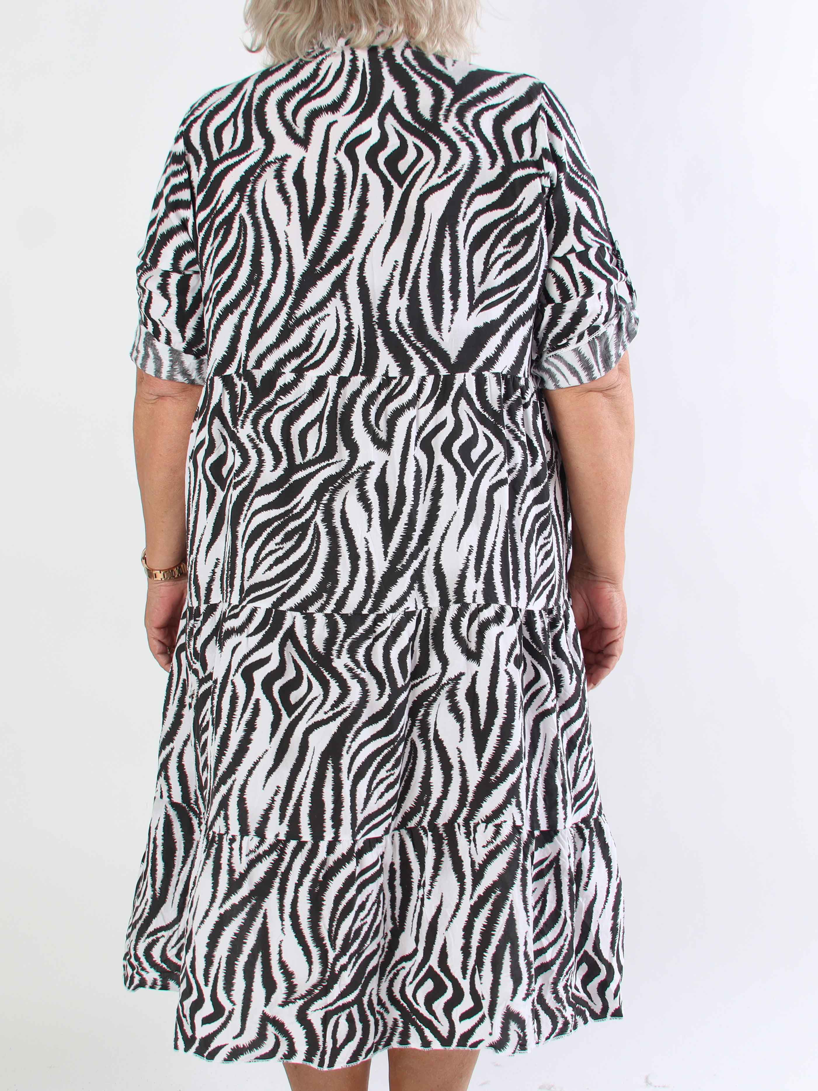 Dotti Zebra - Stribet kjole i viskose med lag på lag look