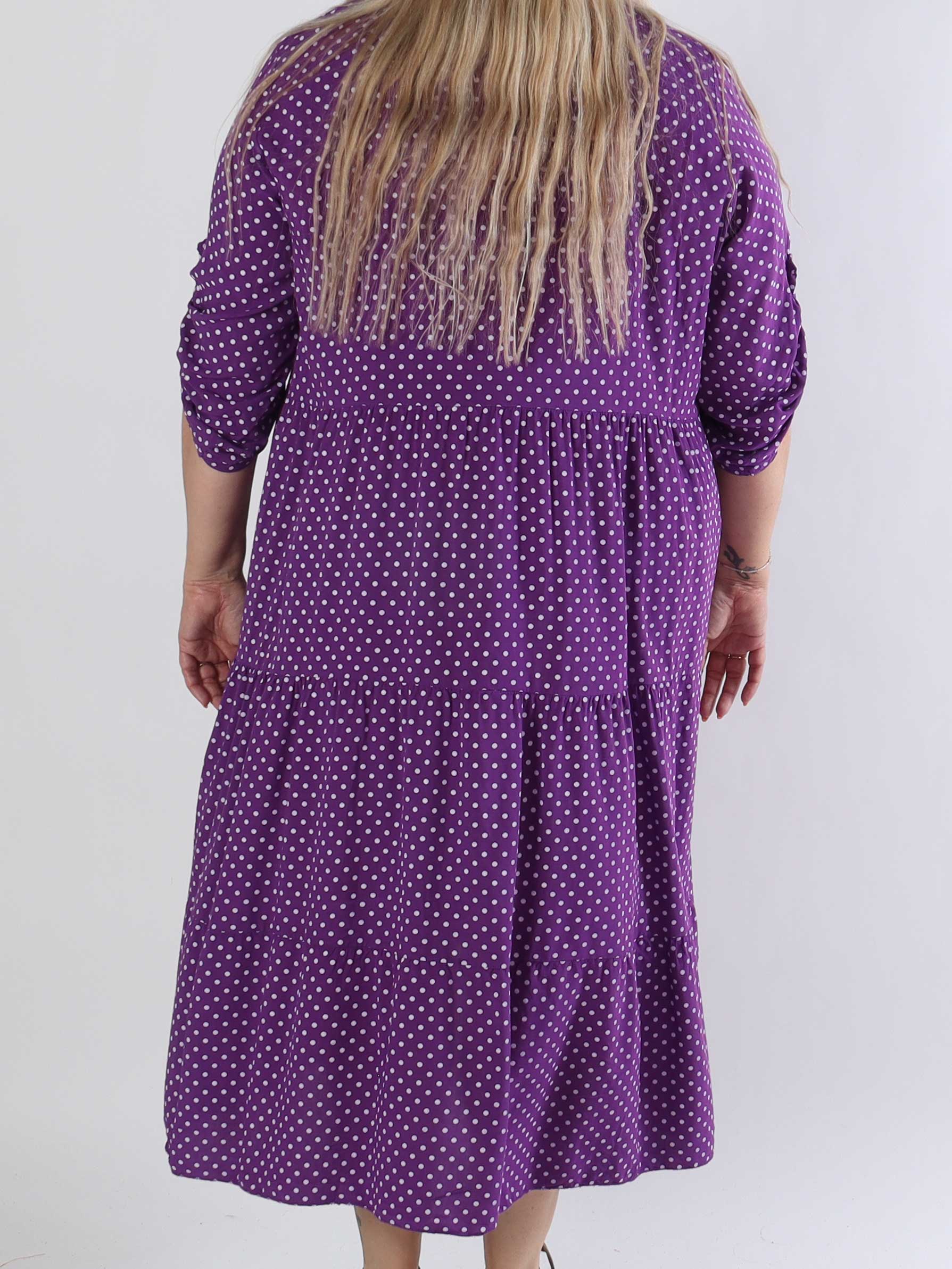 Dotti - Plus size kjole med lag på lag look i viskose