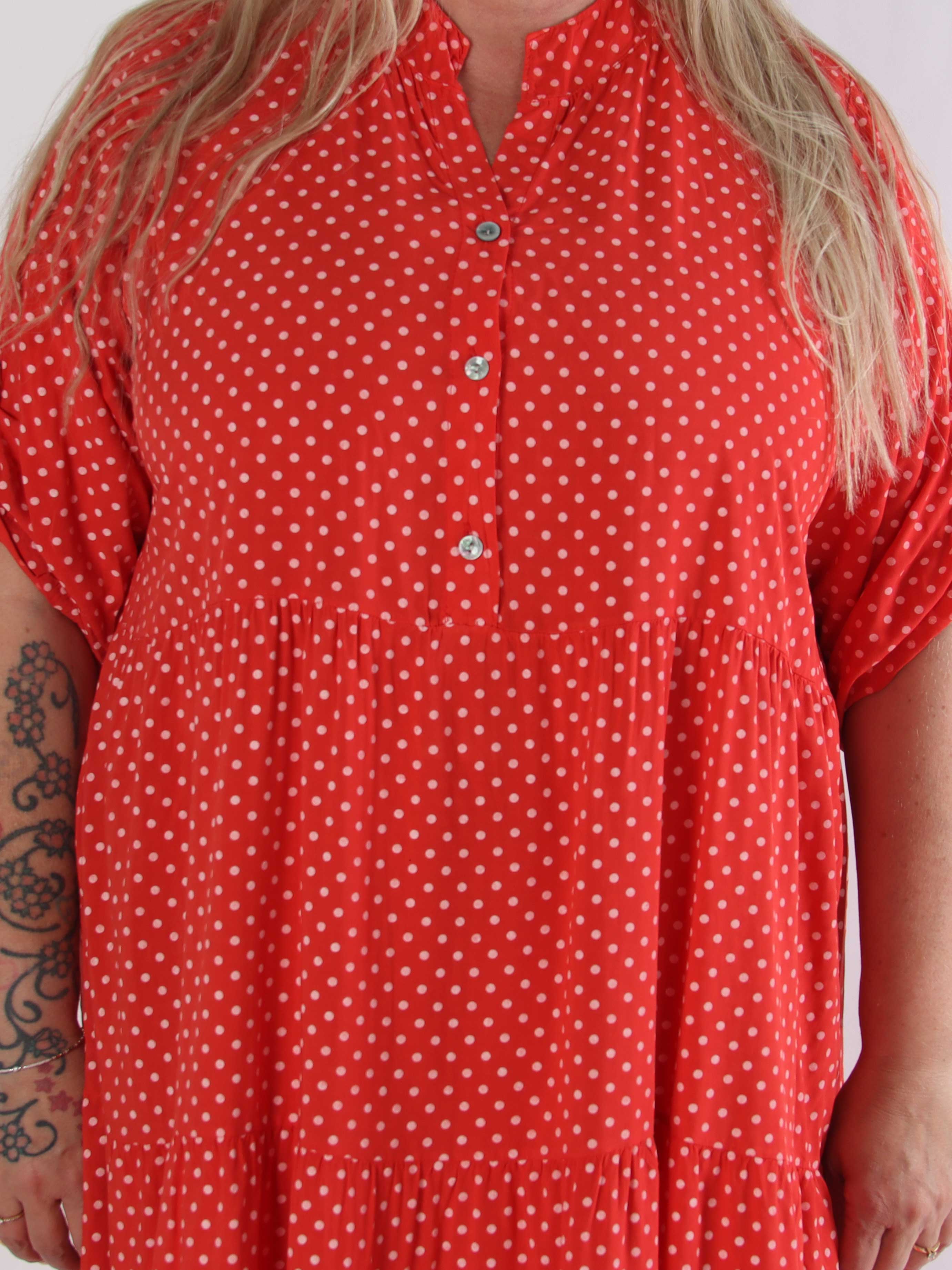 Dotti - Plus size kjole med lag på lag look i viskose