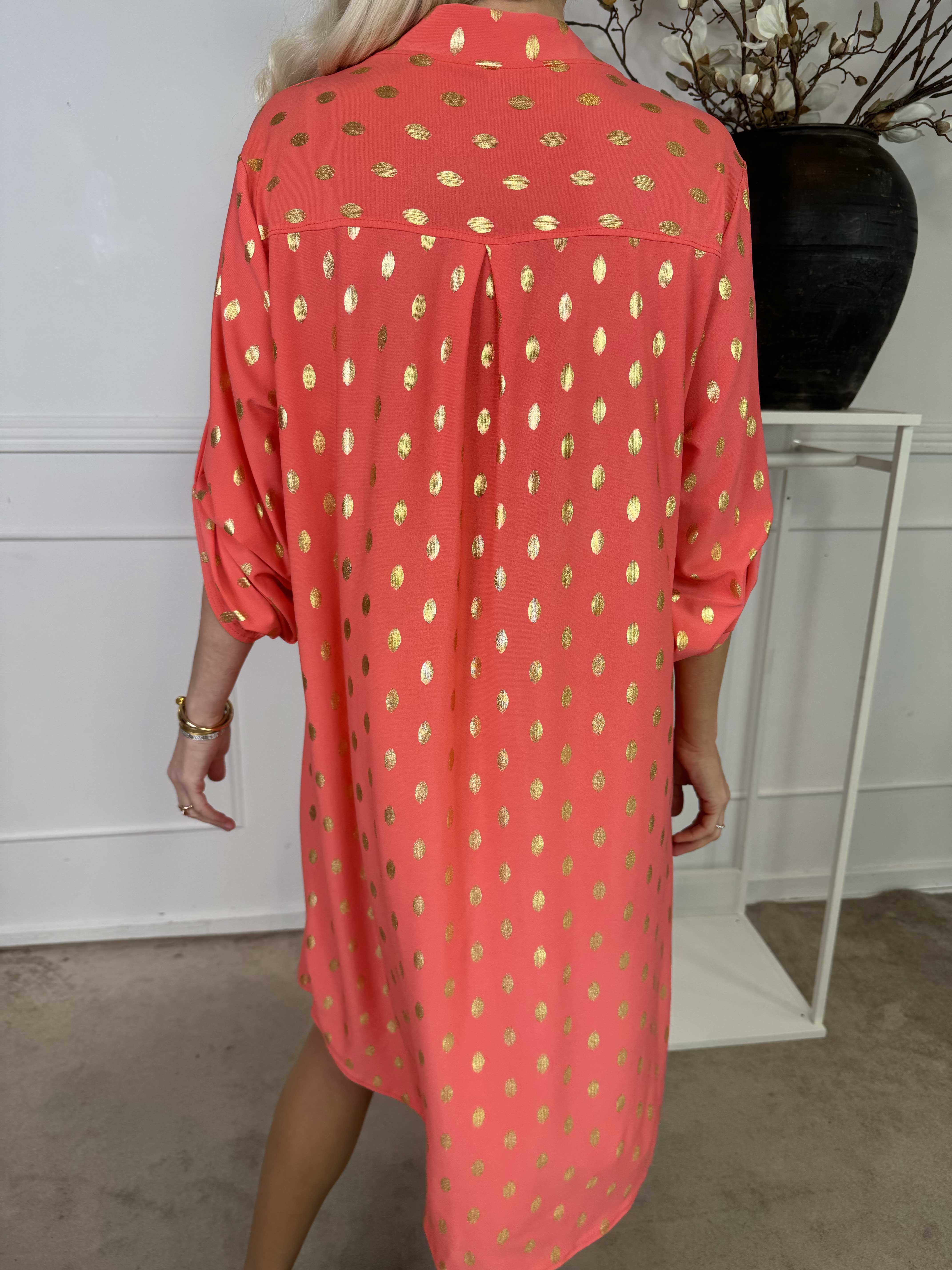 Ebba Gold Long - Elastisk kjole med guld prikker