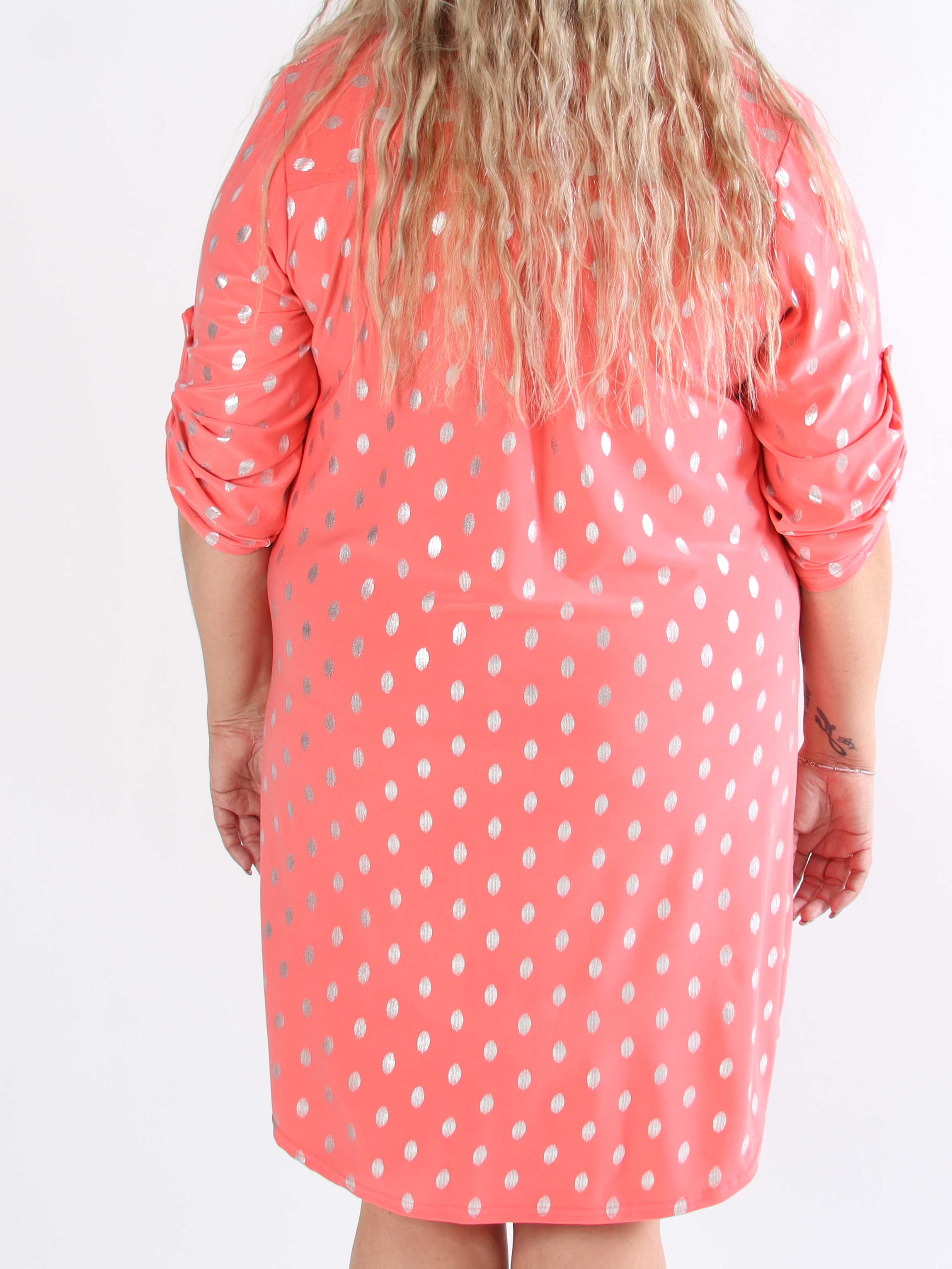 Ebba Silver Long - Elastisk plus size kjole med sølv prikker