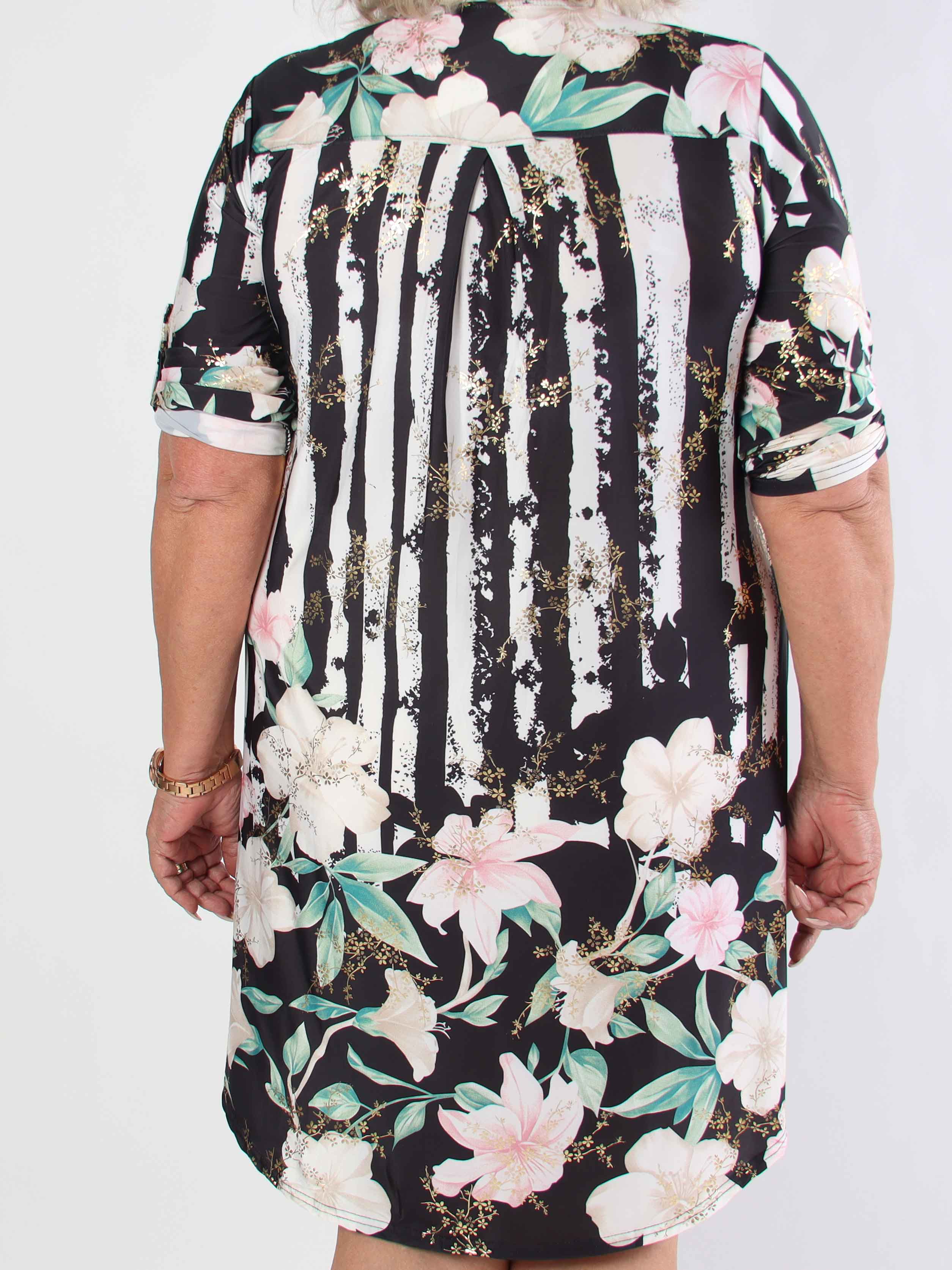 Ebba Floral Stripe Long - Elastisk plus size kjole med guld detaljer