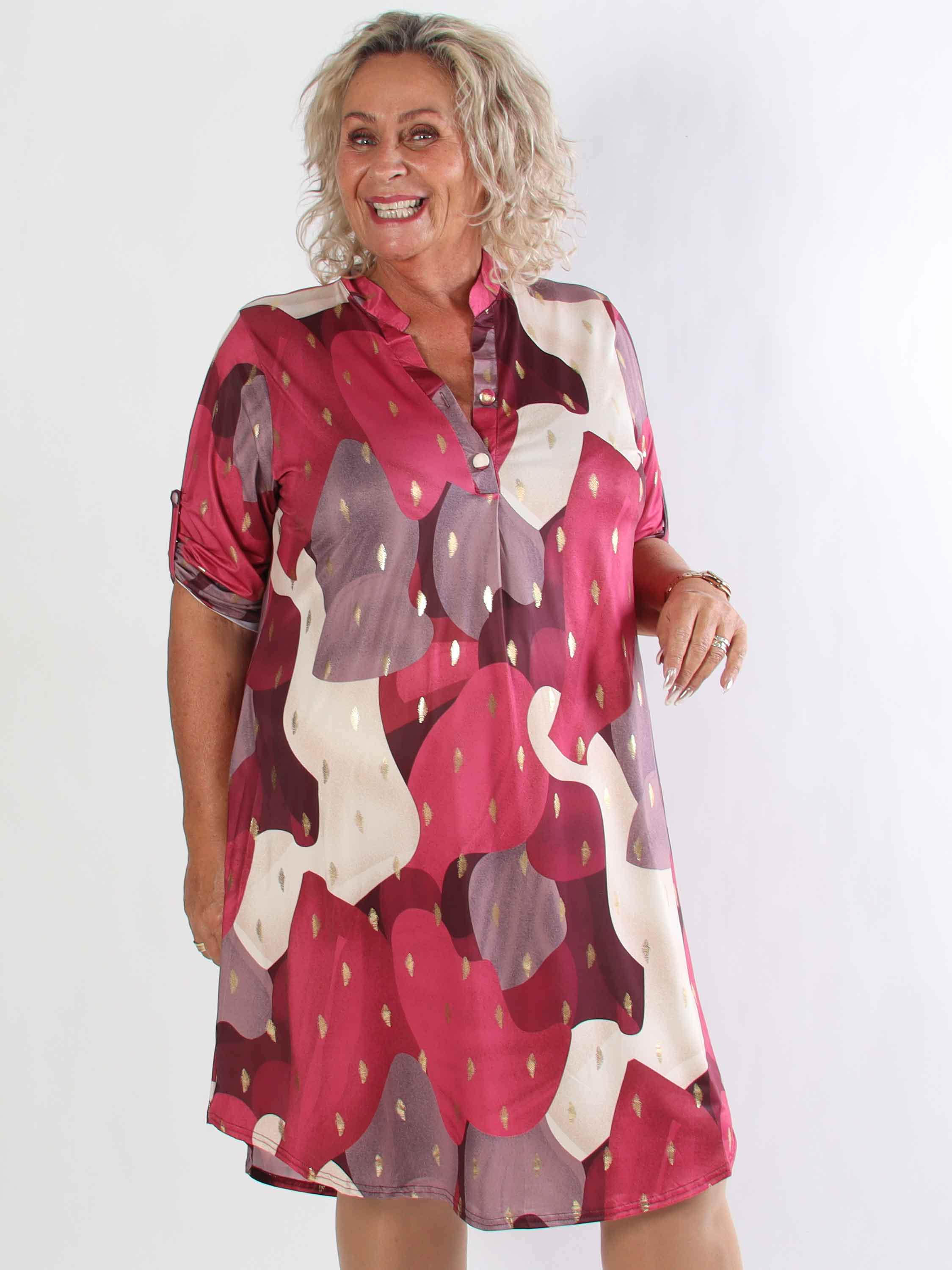 Ebba Glow Gold - Flerfarvet elastisk plus size kjole med guld detaljer